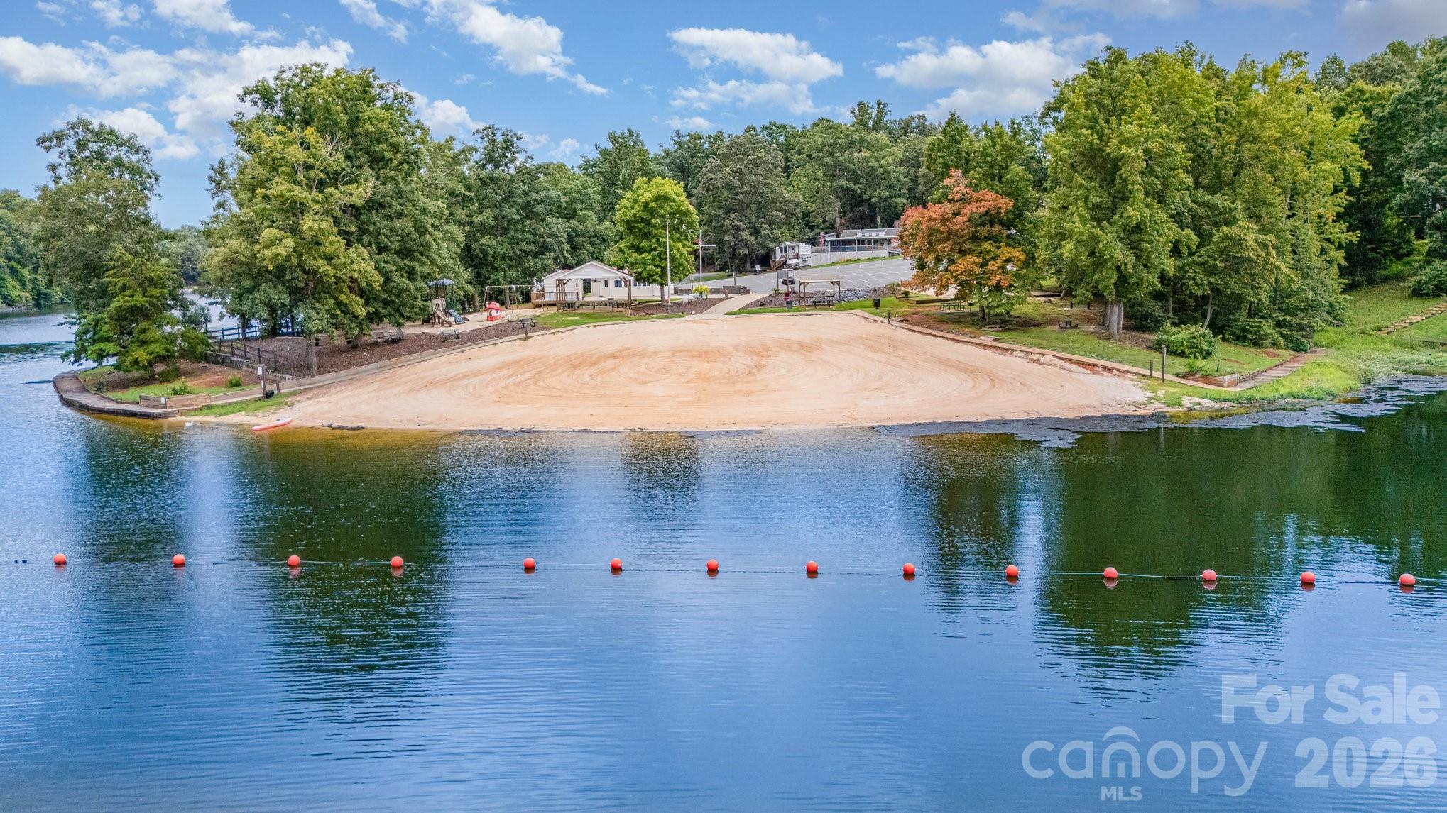 331 Mount View Lane — New London
