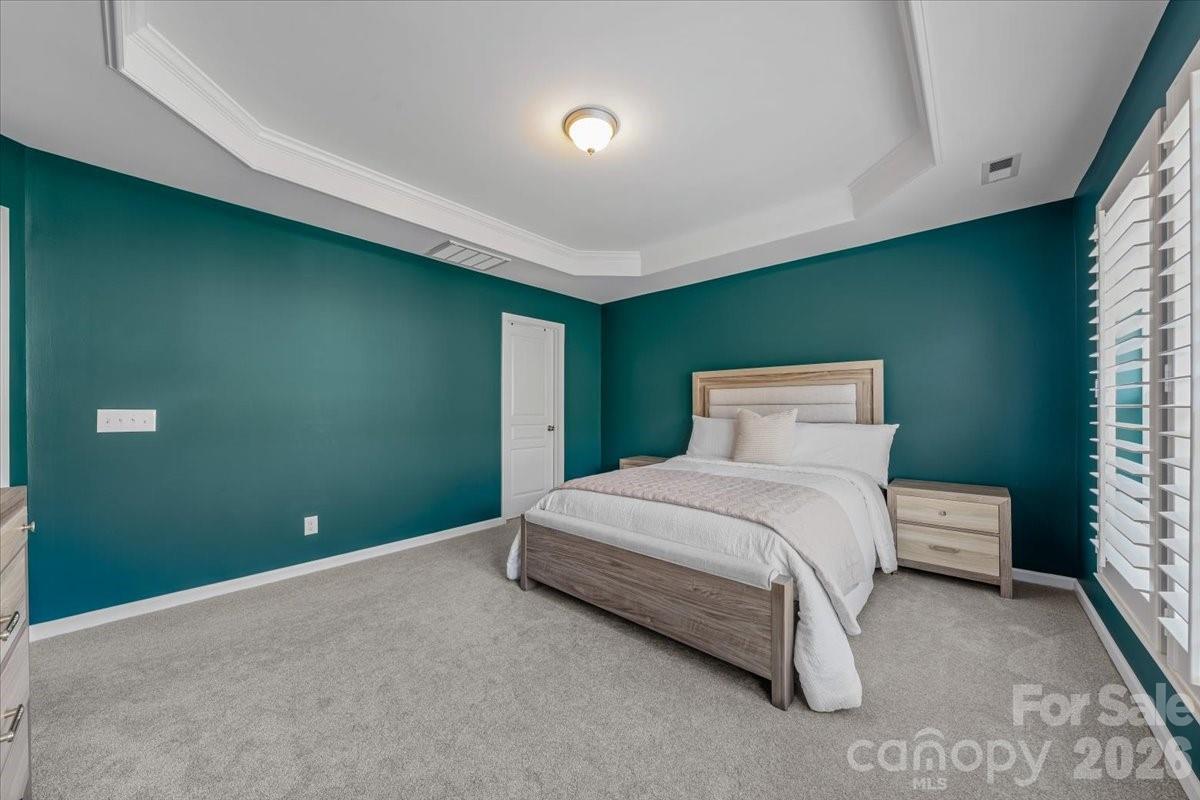 2419 Diplomat Lane — Charlotte