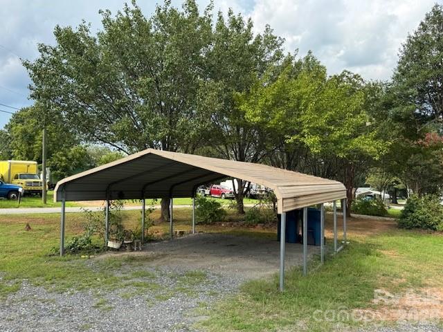 509 21st Street SE — Hickory