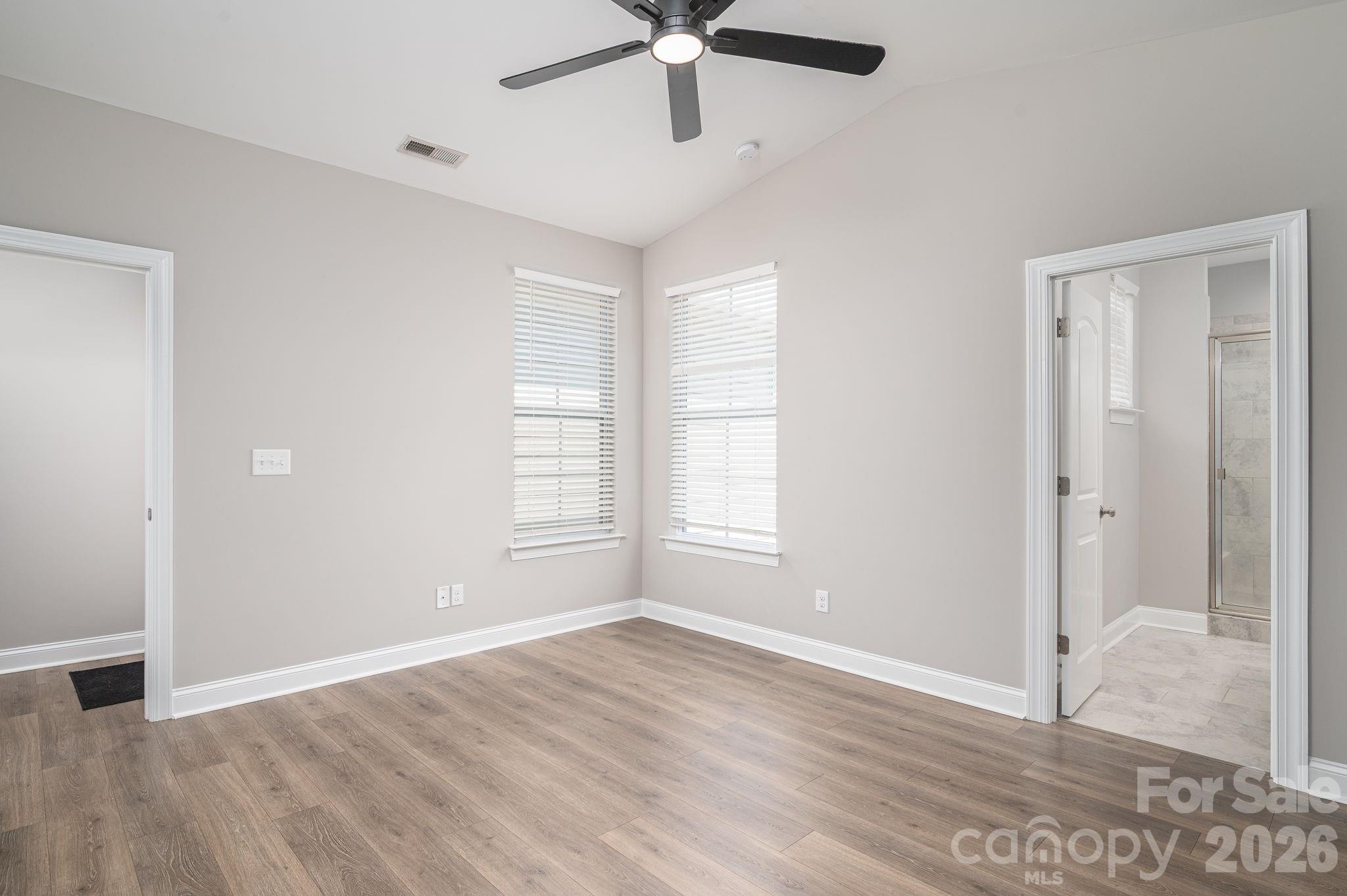 104 W Pine Street — Lincolnton