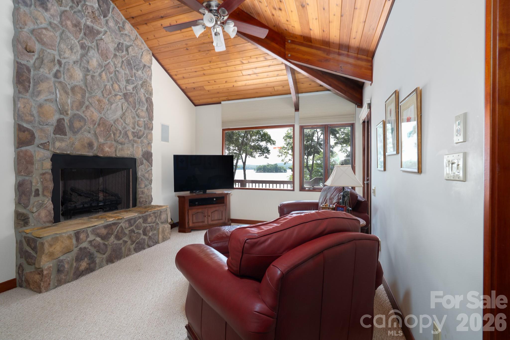 137 Windy Hill Cove — New London