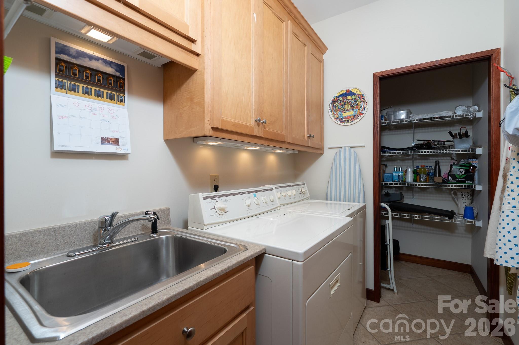137 Windy Hill Cove — New London