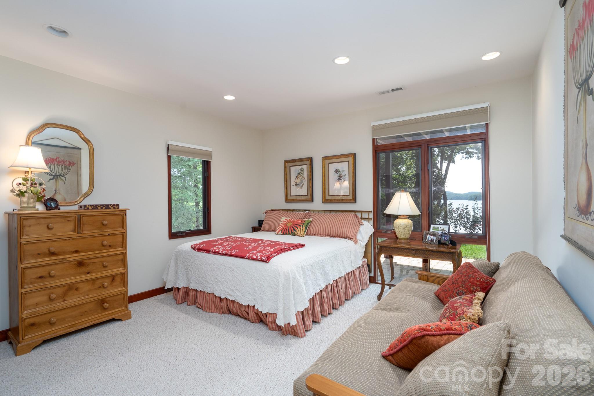 137 Windy Hill Cove — New London