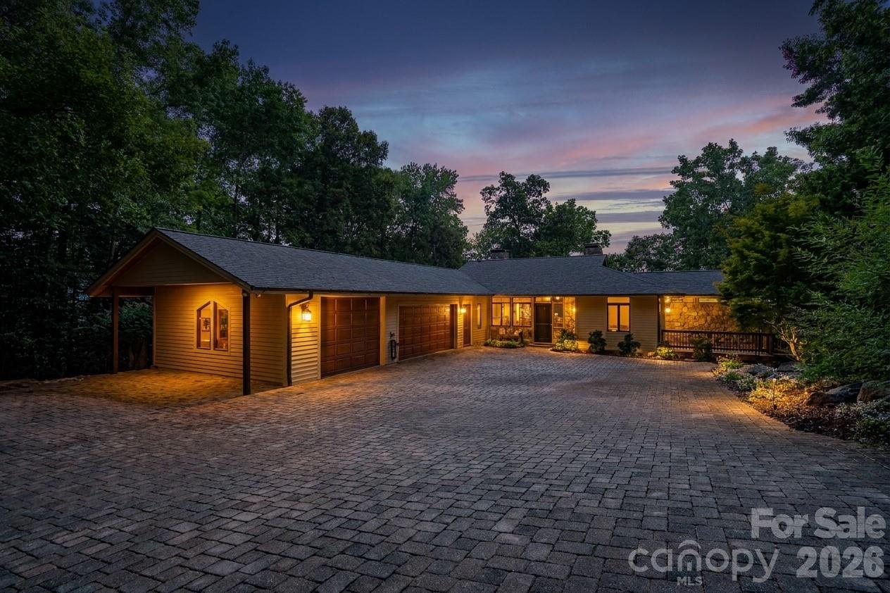 137 Windy Hill Cove — New London