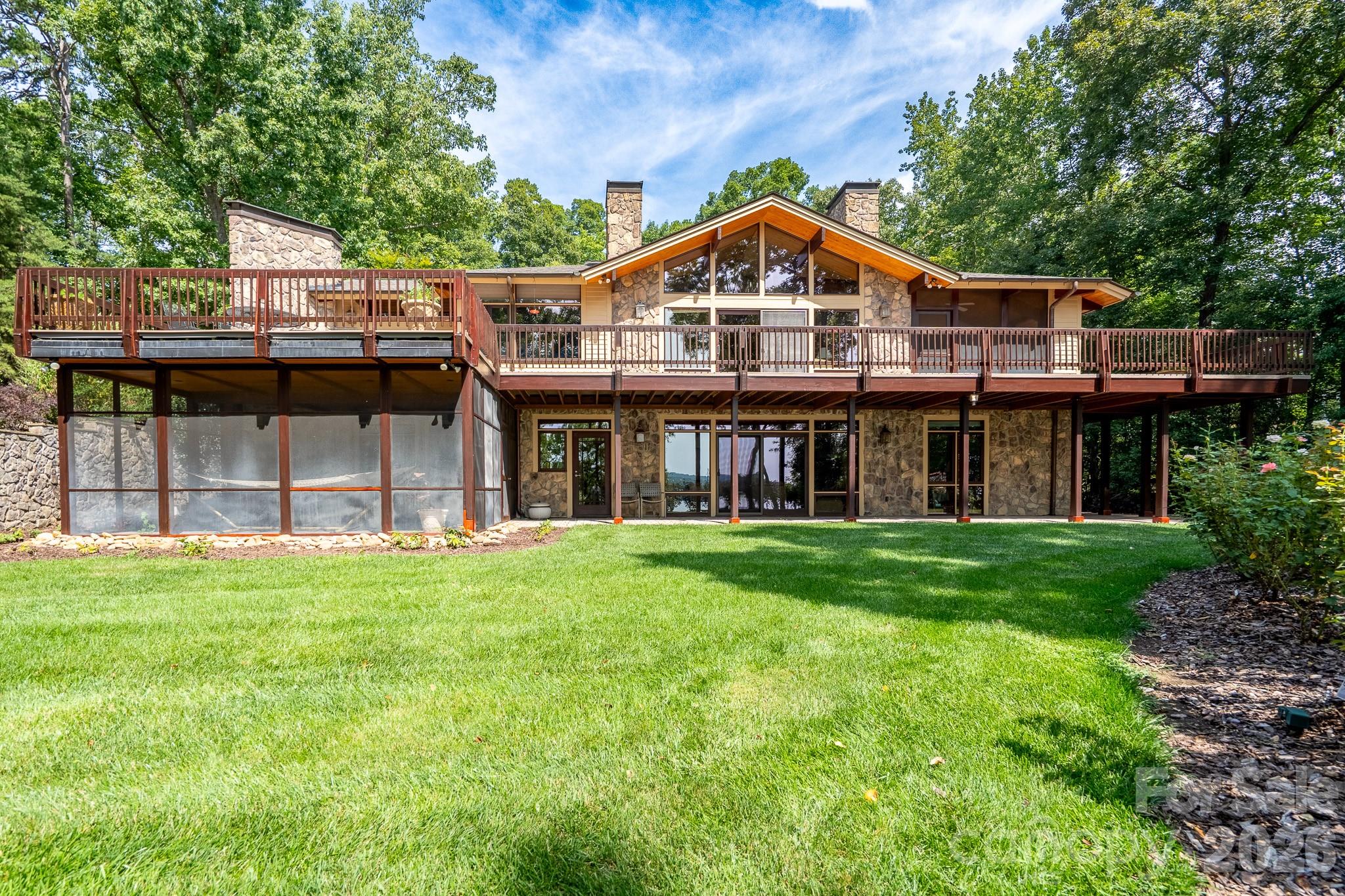 137 Windy Hill Cove — New London