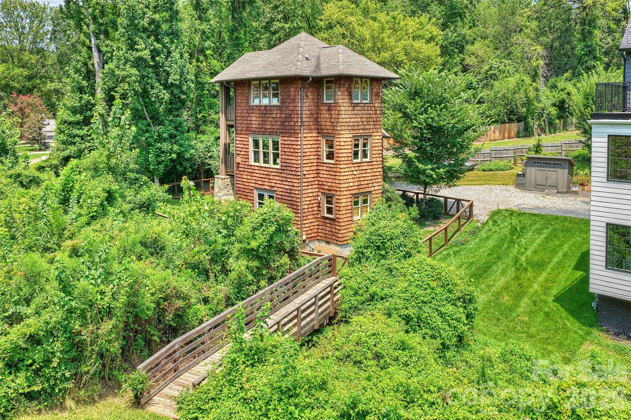 1611 Tippah Park Court — Charlotte