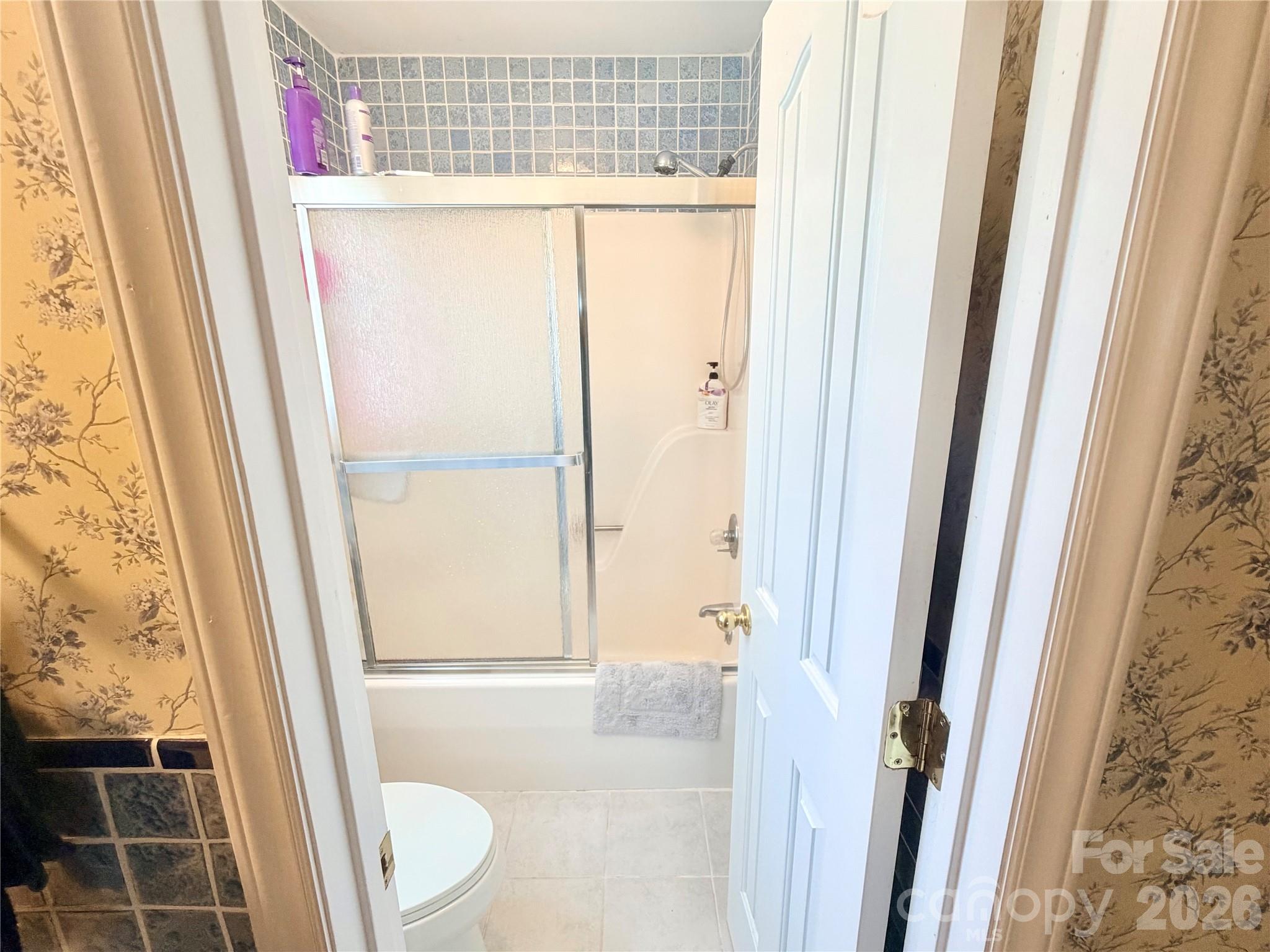 1070 W River Run — Asheboro