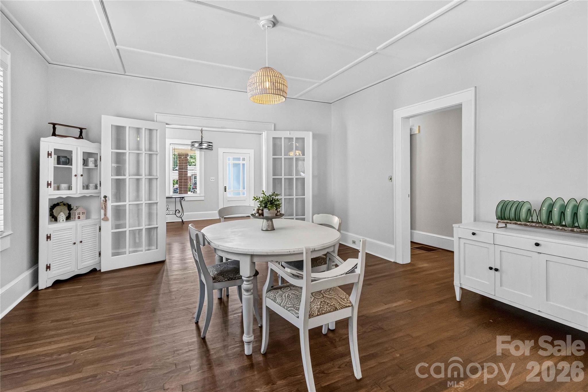 112 Pressley Street — Clover