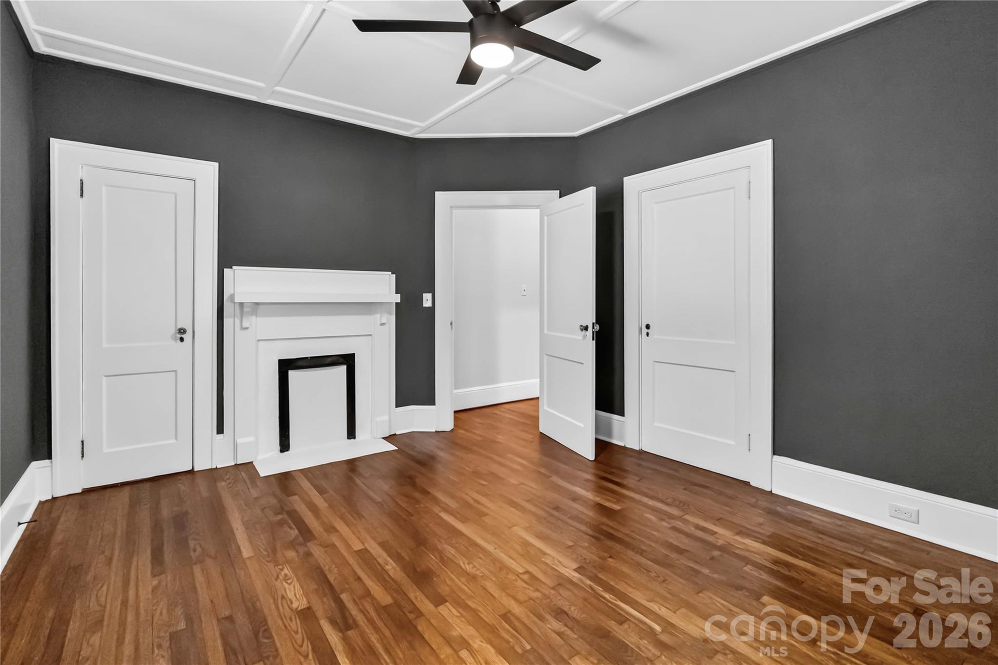112 Pressley Street — Clover