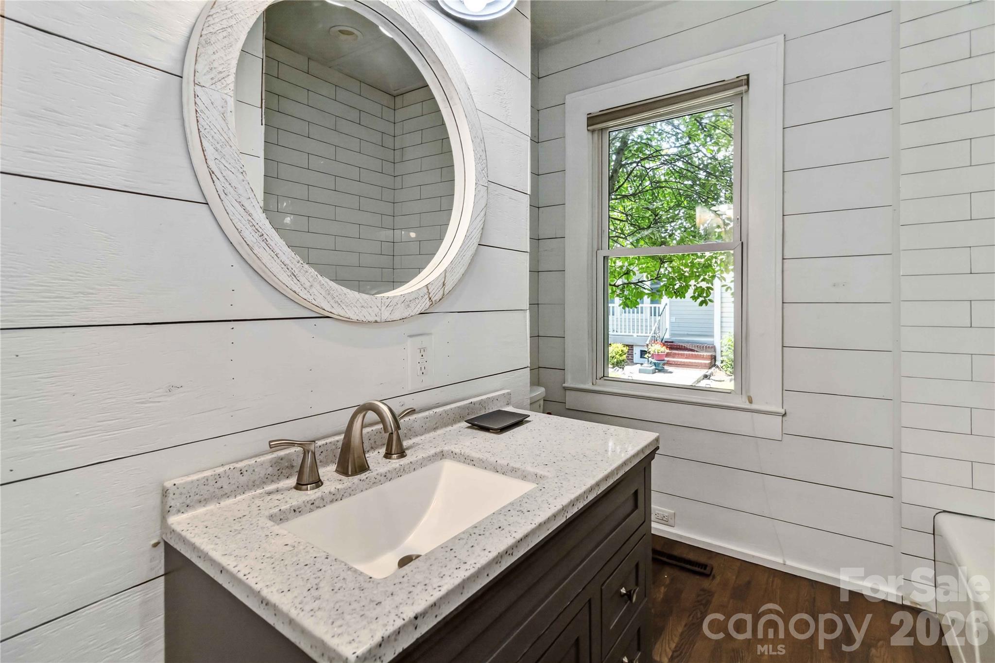 112 Pressley Street — Clover