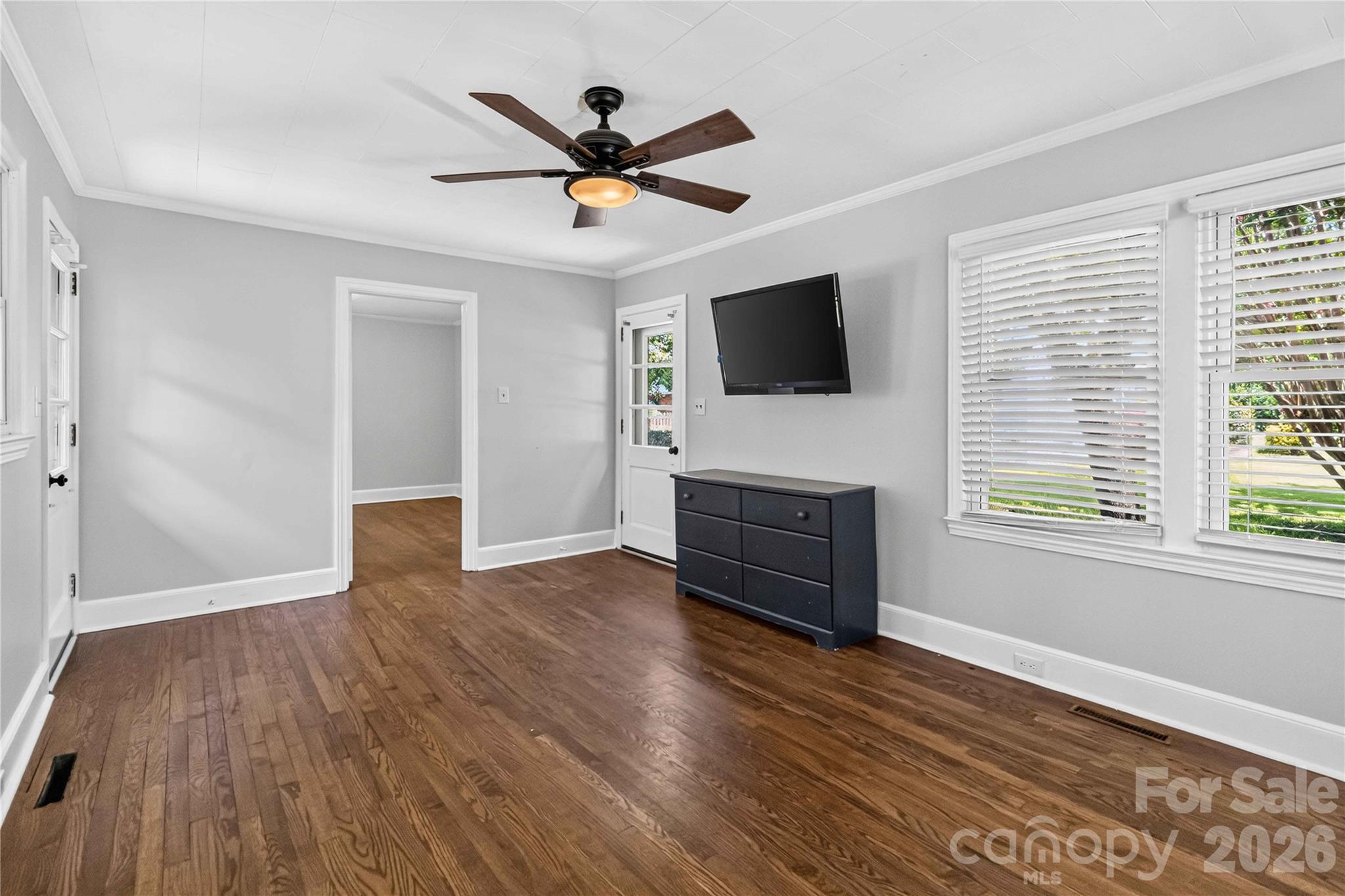 112 Pressley Street — Clover