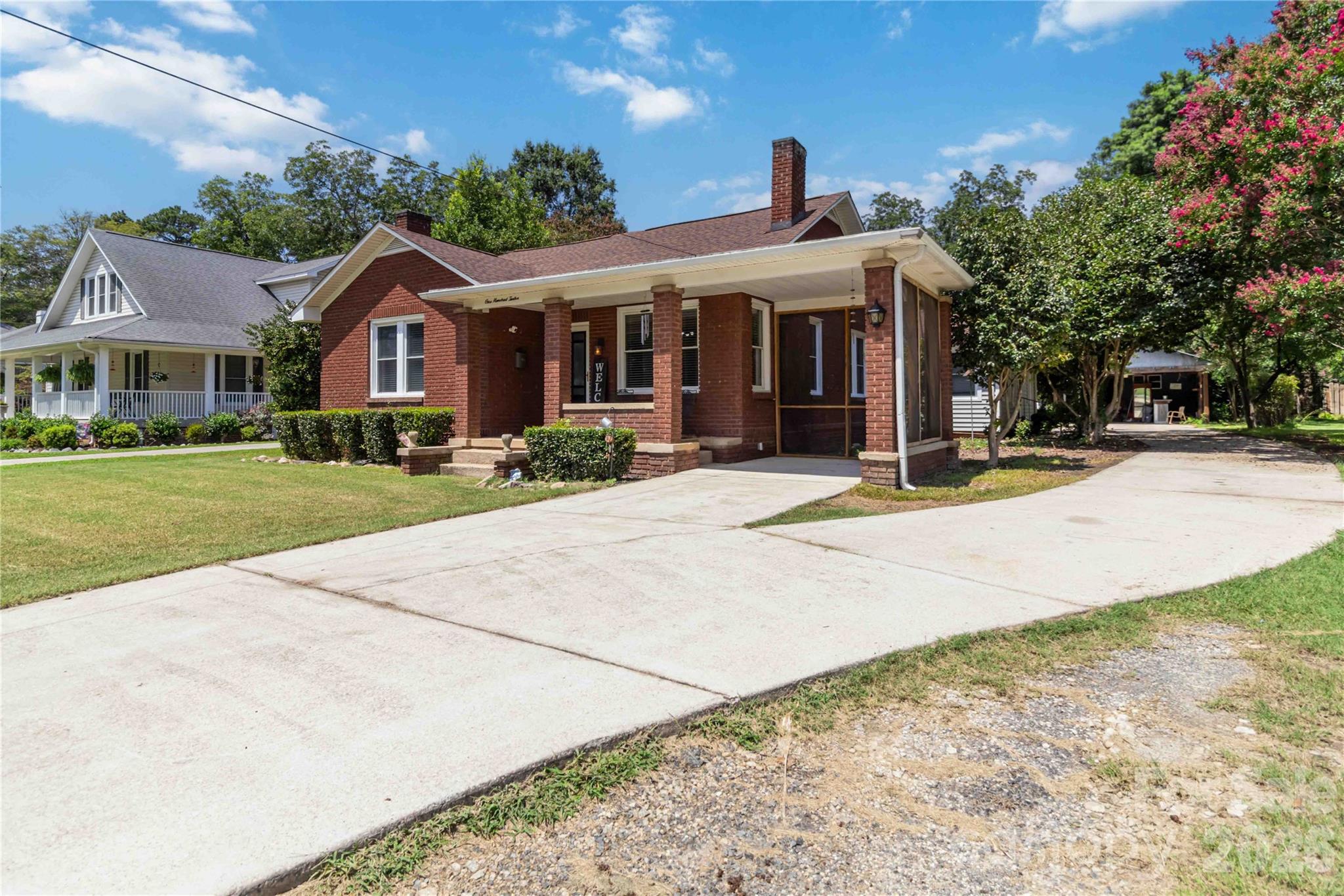 112 Pressley Street — Clover