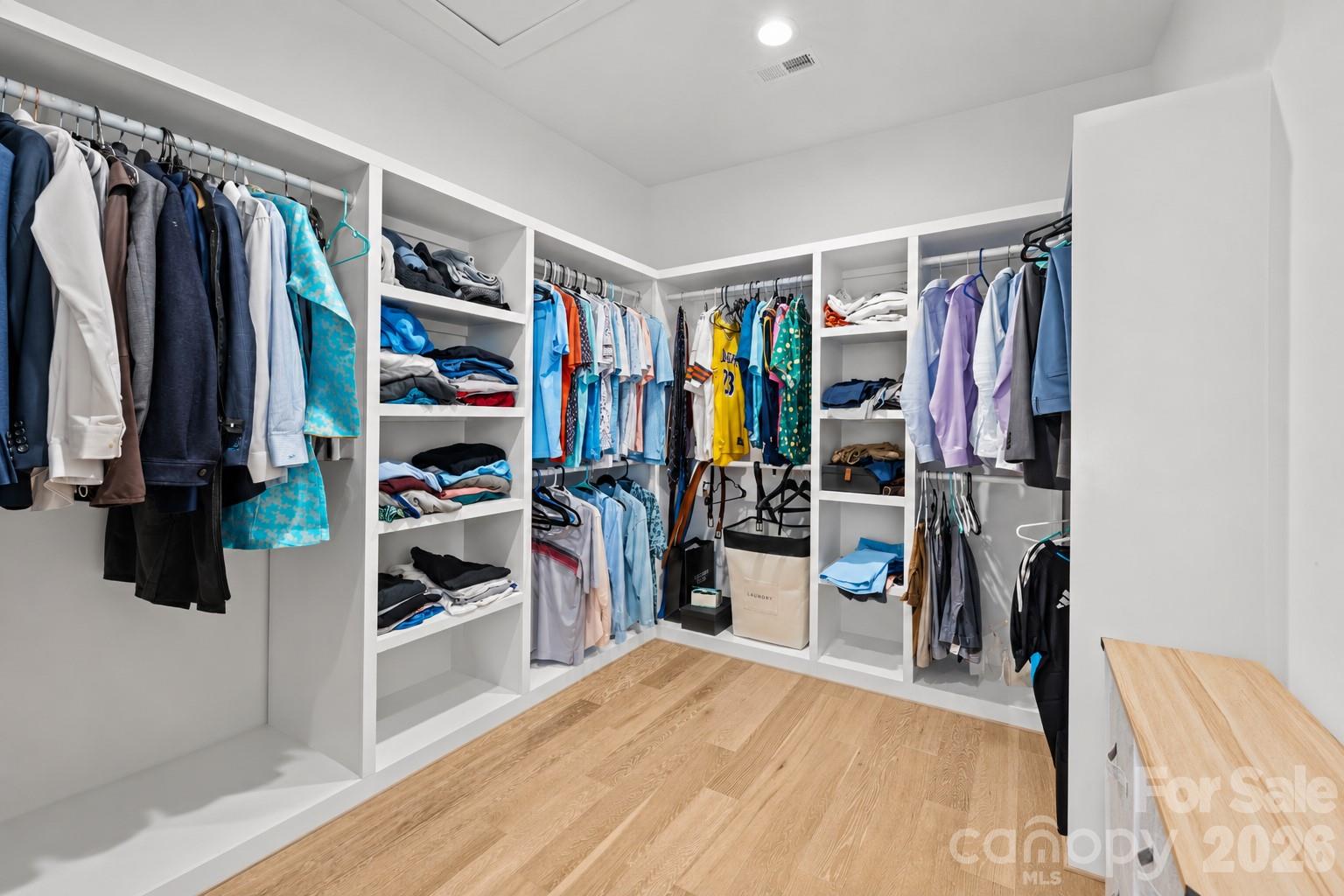 3020 Cobbs Hill Road — Charlotte