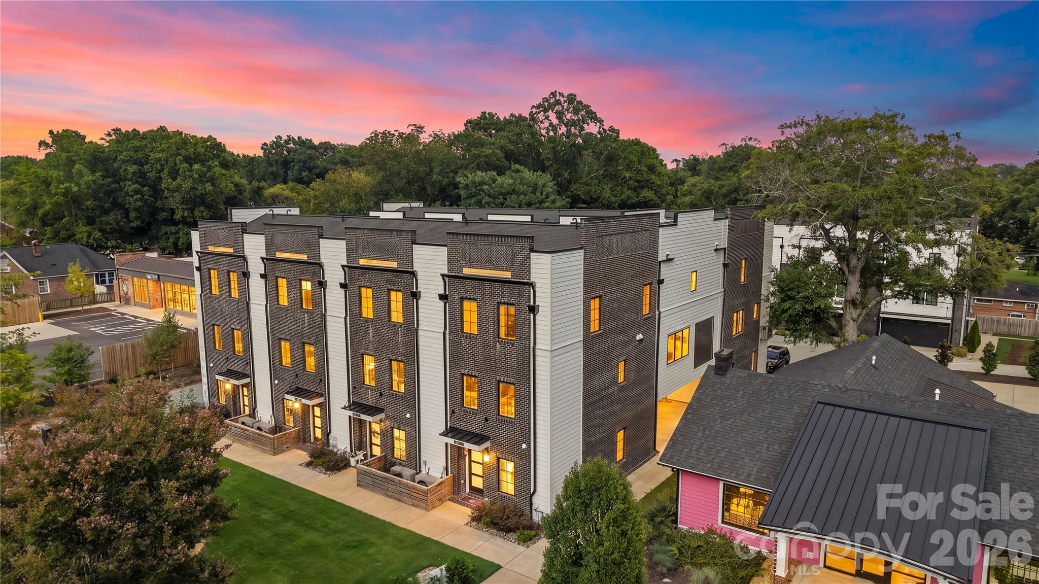 3020 Cobbs Hill Road — Charlotte