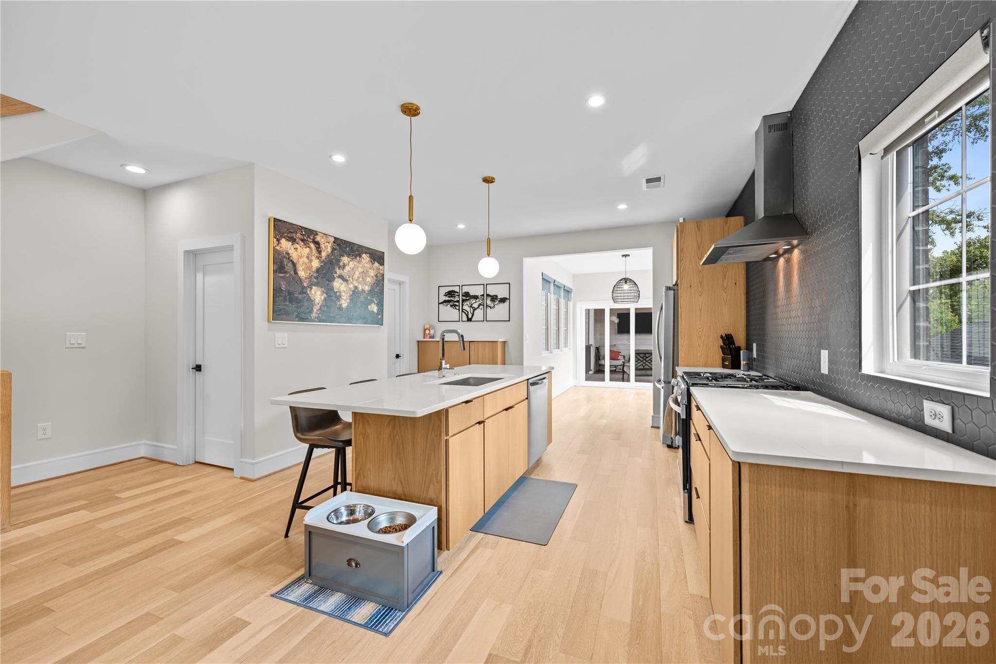 3020 Cobbs Hill Road — Charlotte