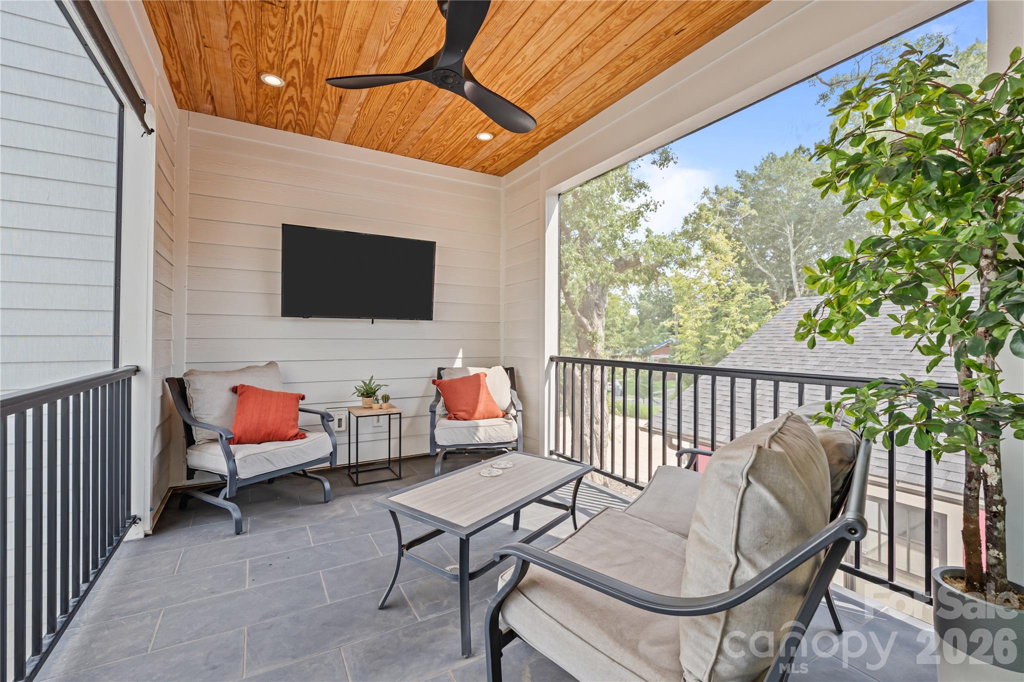 3020 Cobbs Hill Road — Charlotte