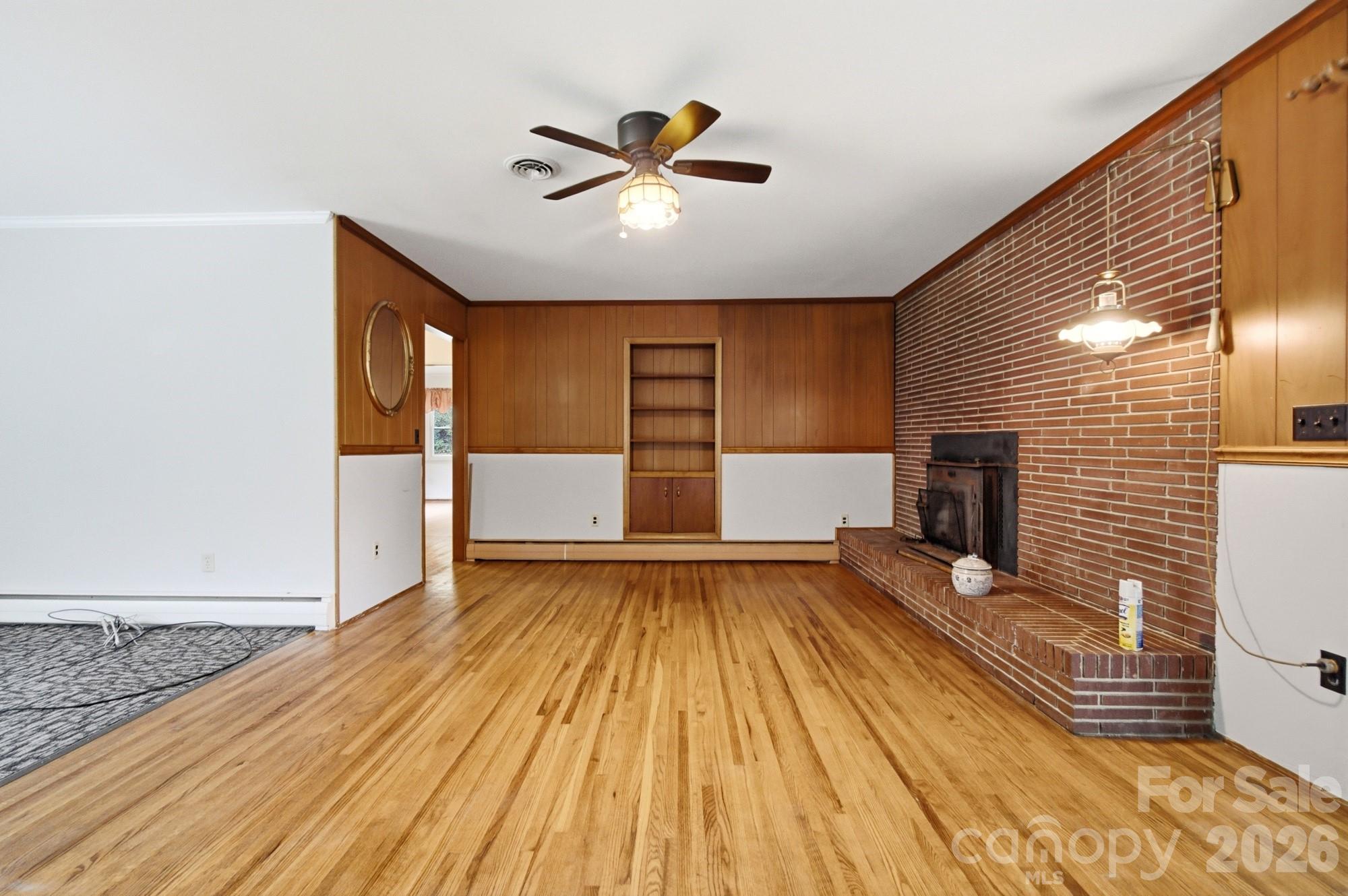406 Town Street — Landis