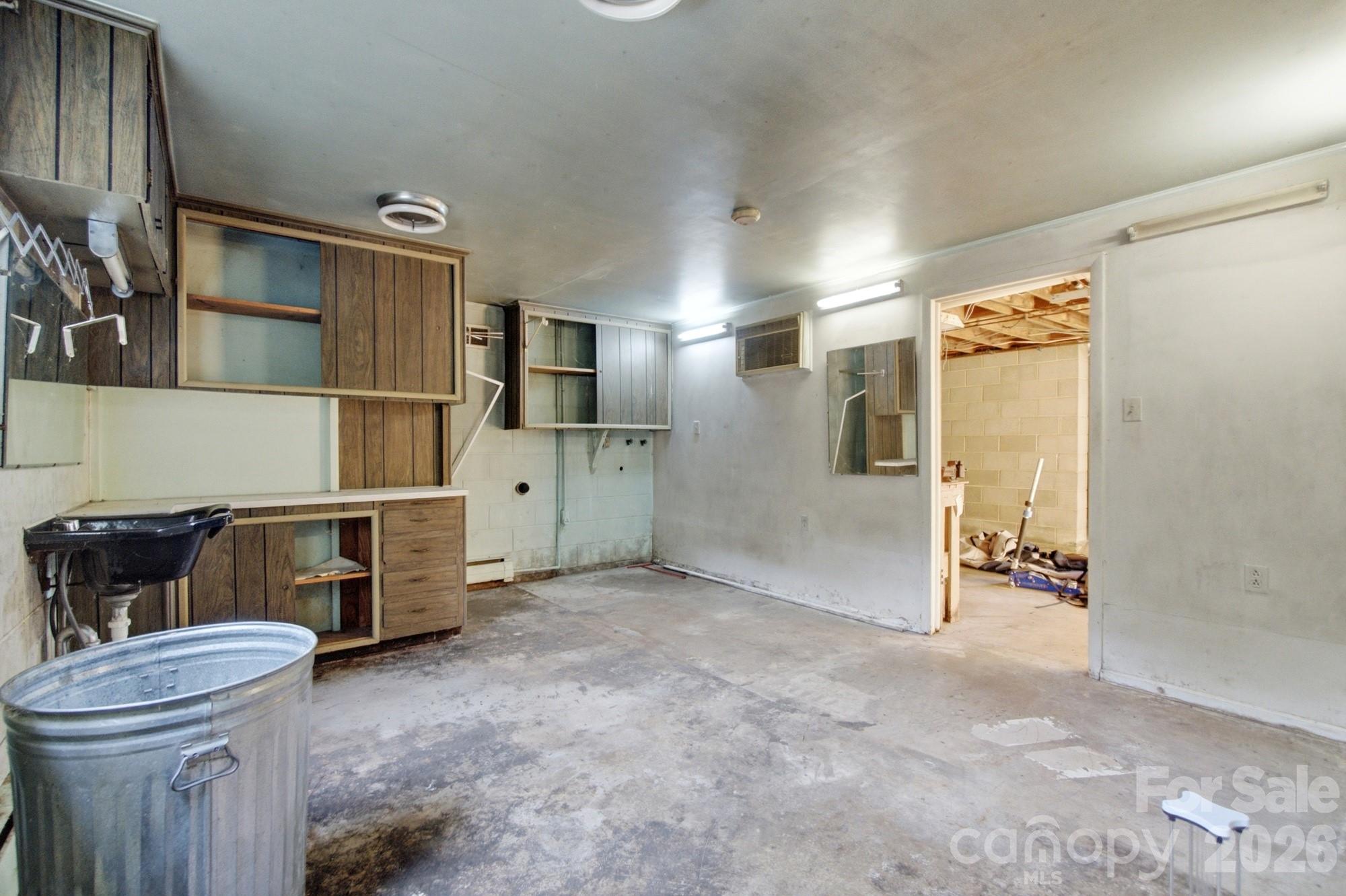 406 Town Street — Landis