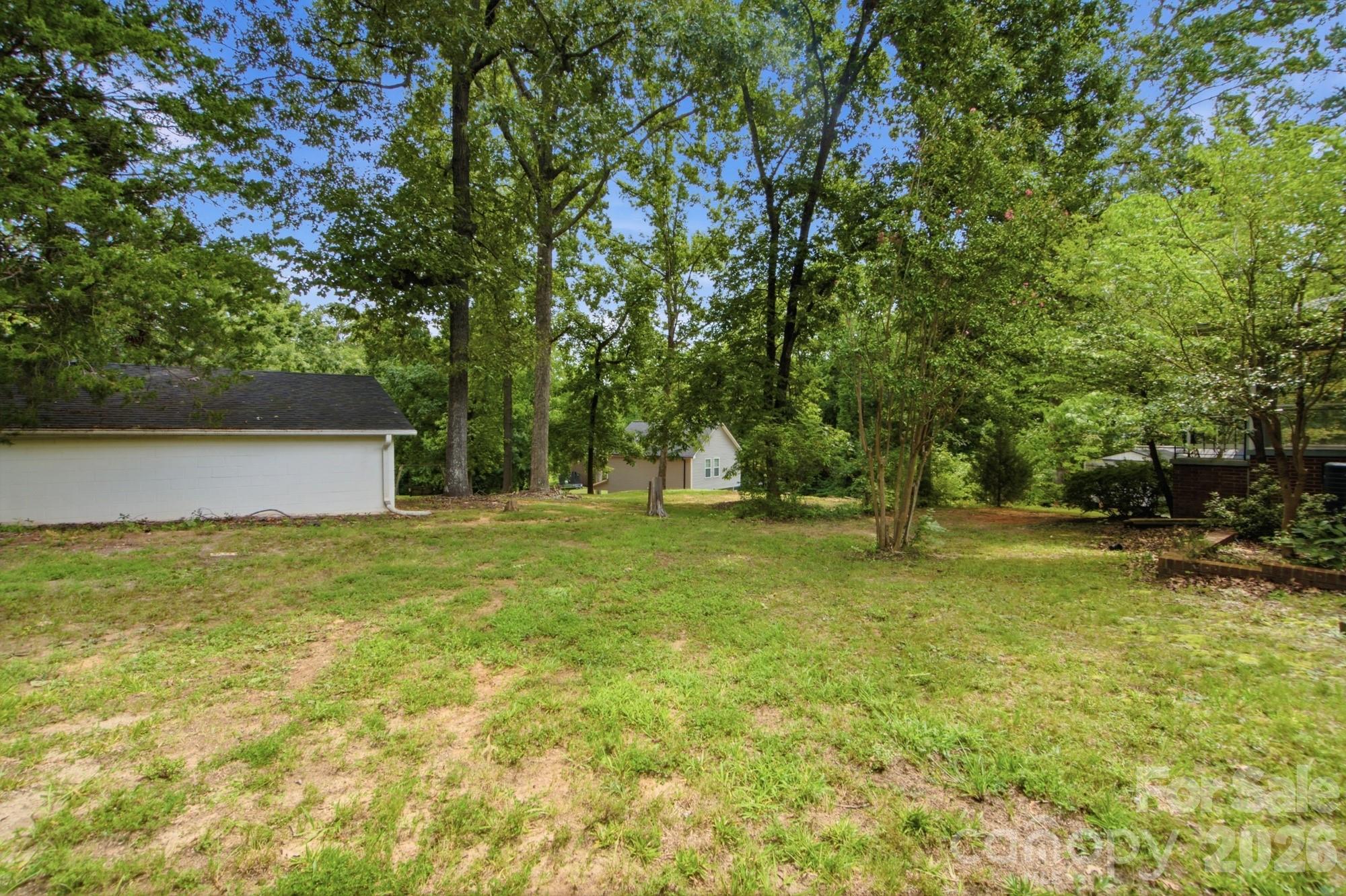 406 Town Street — Landis