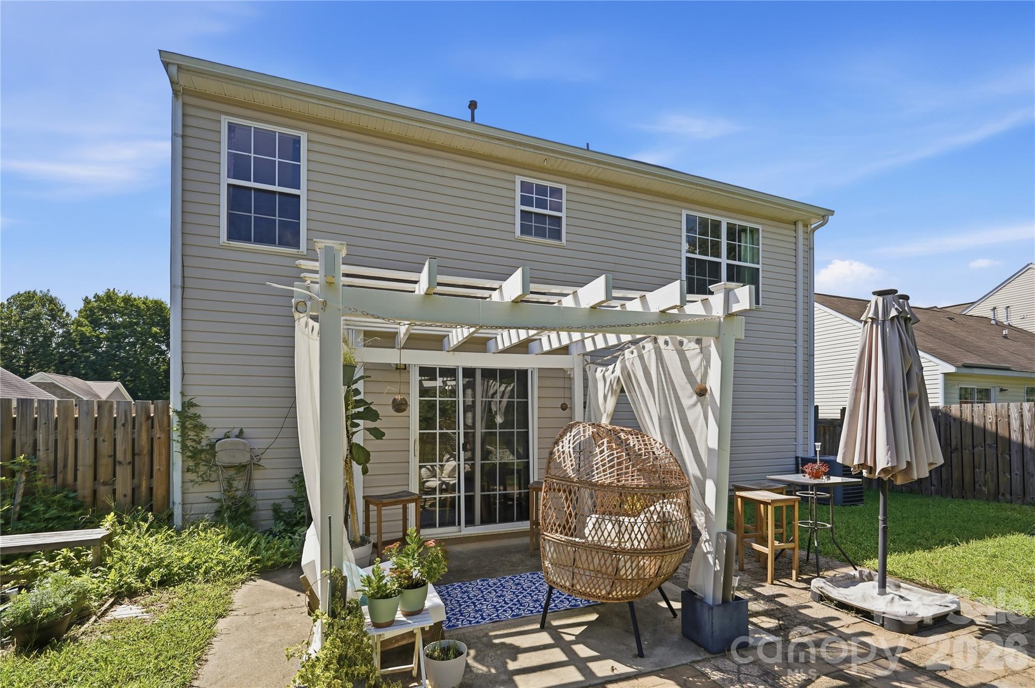2925 Deep Cove Drive NW — Concord