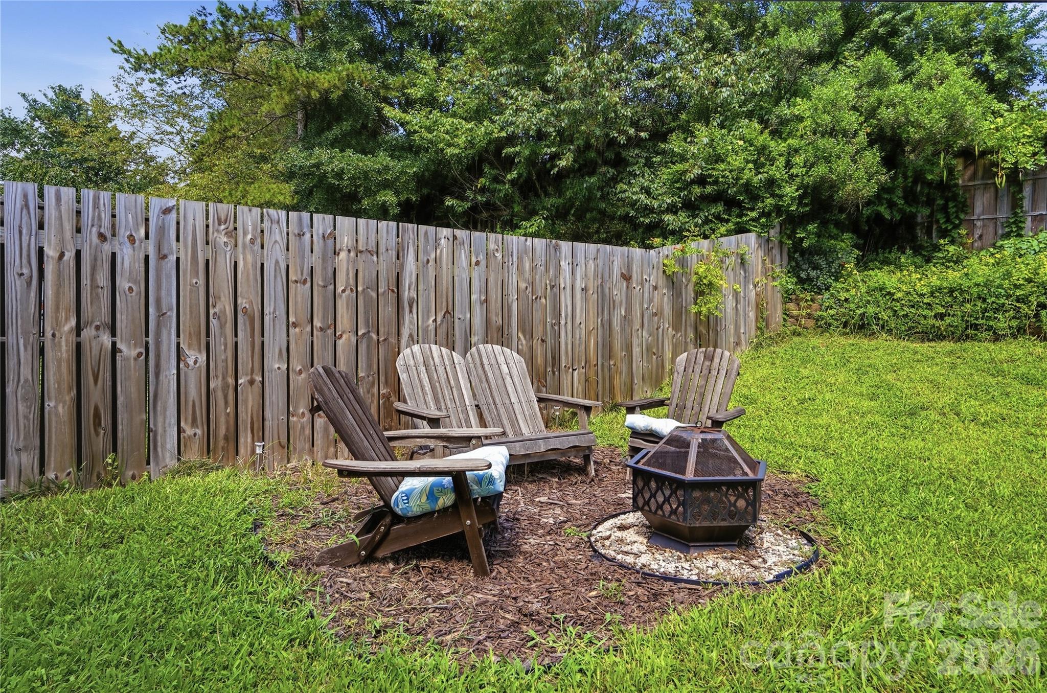 2925 Deep Cove Drive NW — Concord