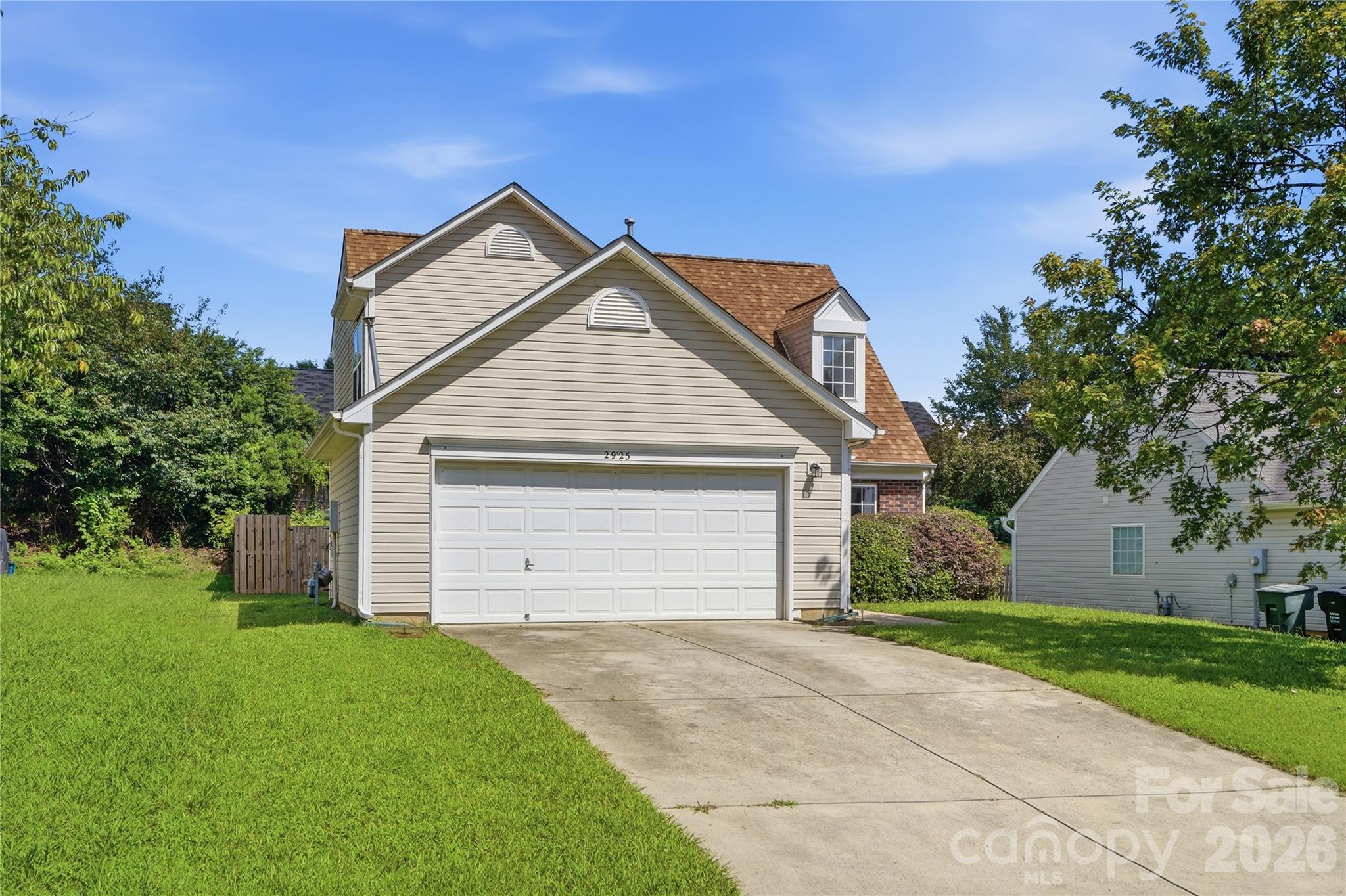 2925 Deep Cove Drive NW — Concord