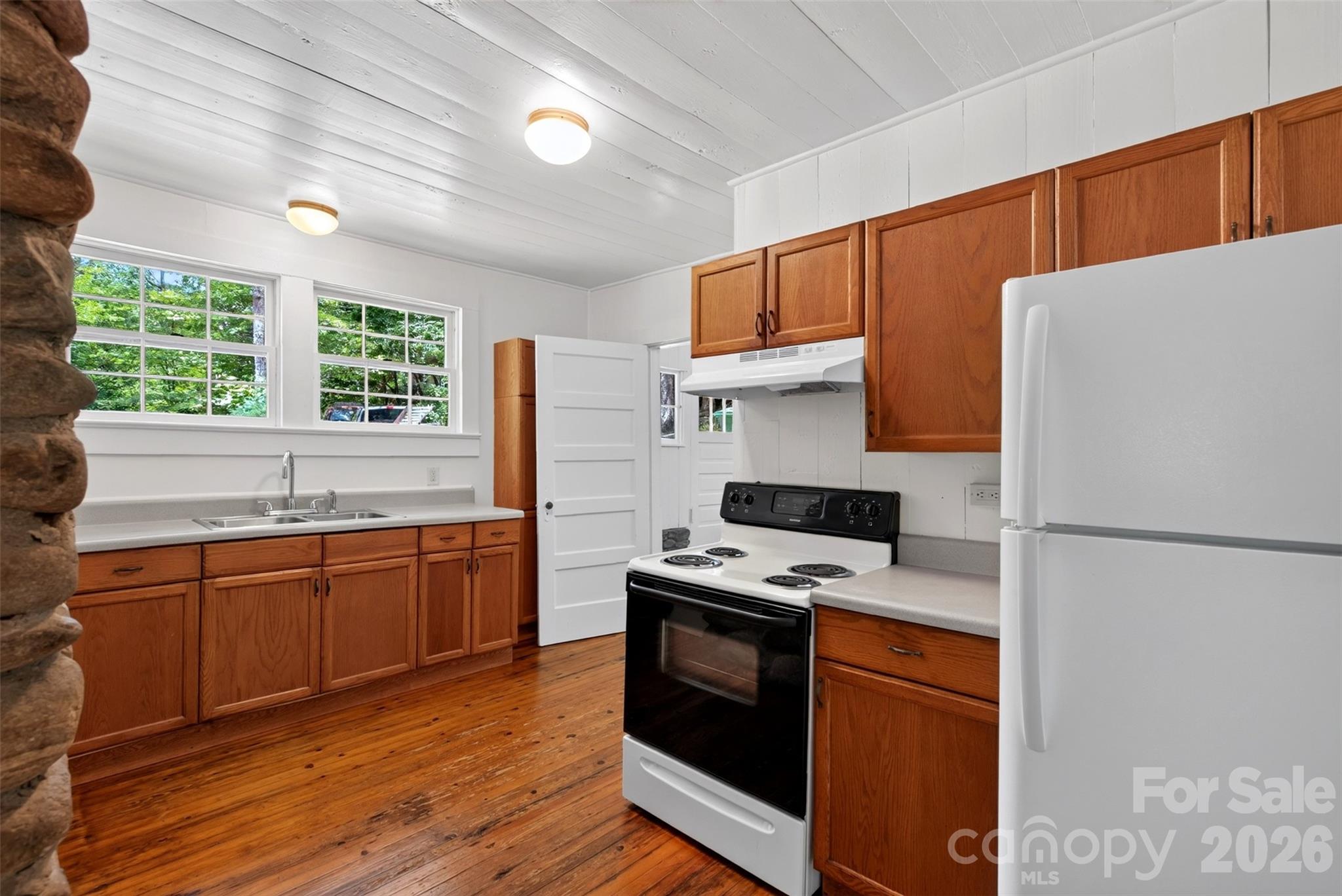 7 Bowers Road — Black Mountain