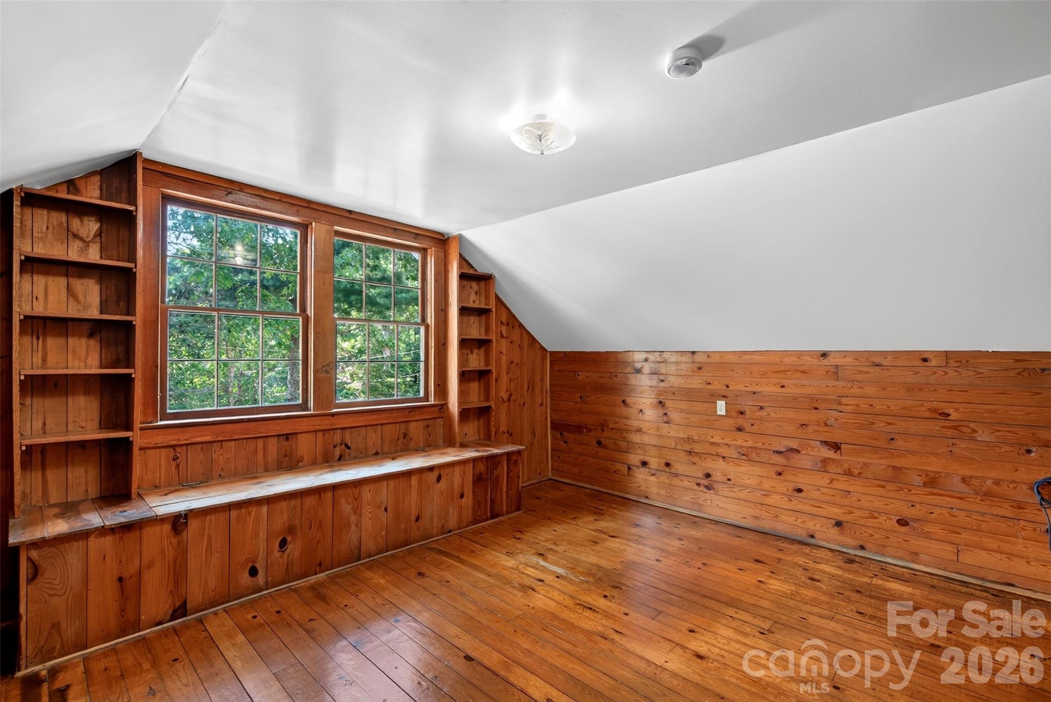 7 Bowers Road — Black Mountain