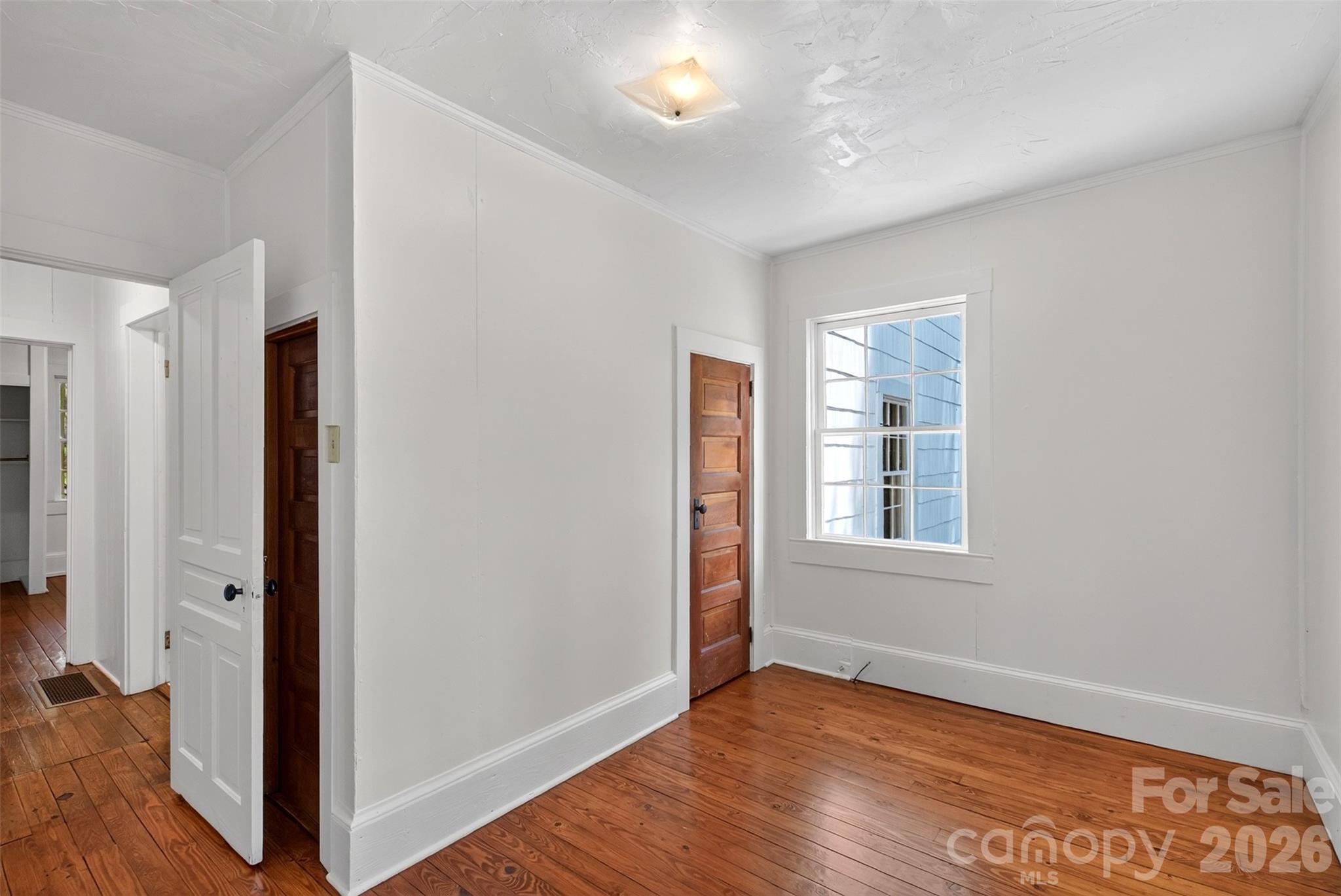 7 Bowers Road — Black Mountain