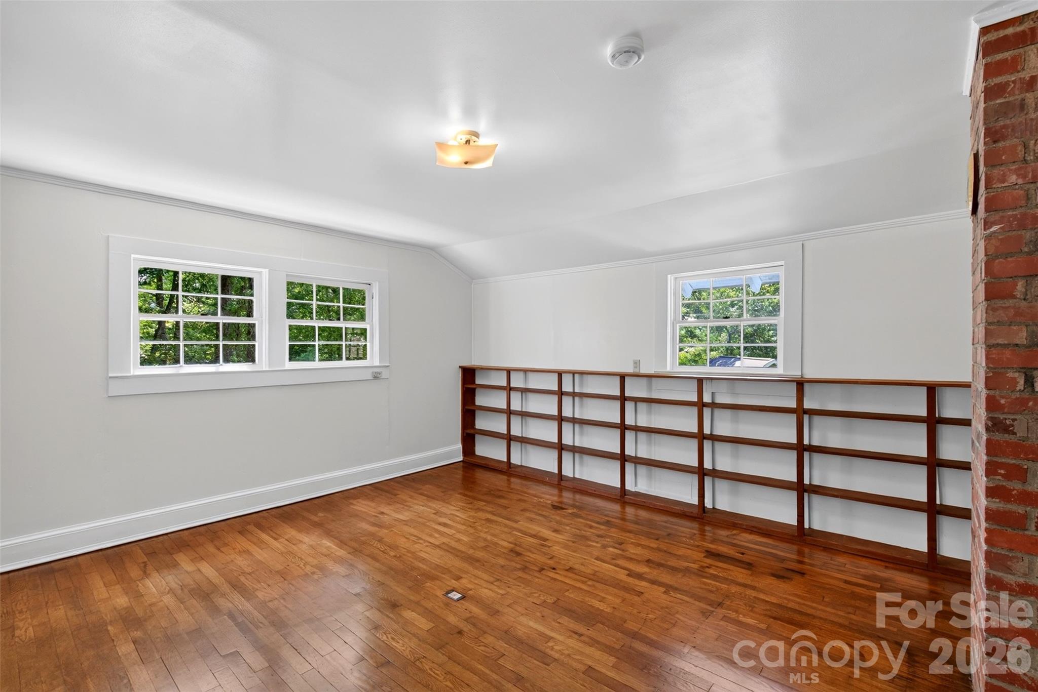 7 Bowers Road — Black Mountain