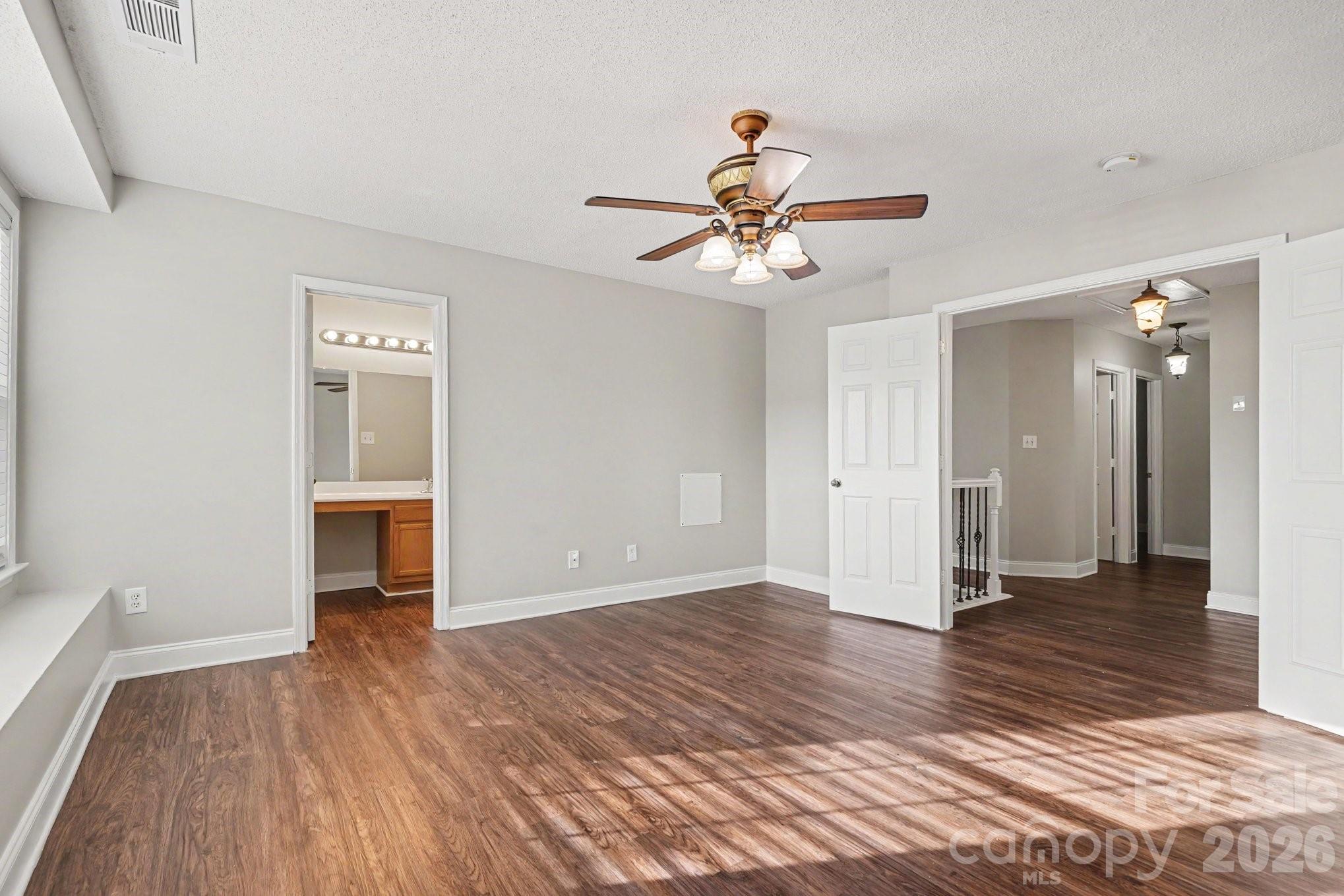 13634 Riding Hill Avenue — Charlotte