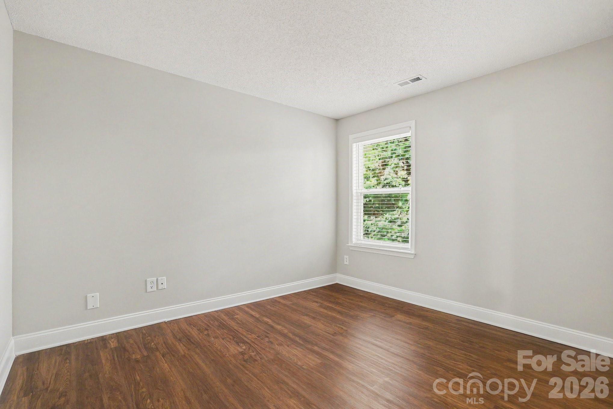 13634 Riding Hill Avenue — Charlotte