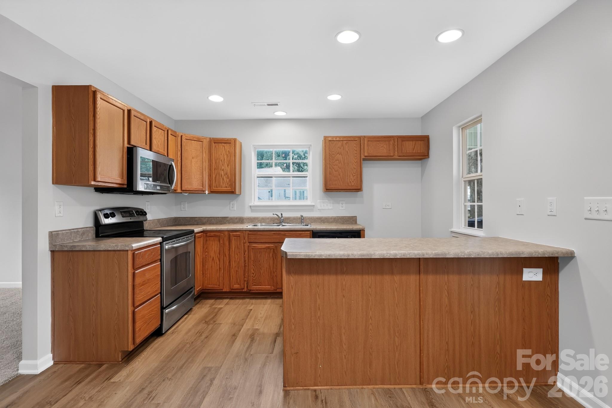 159 Limerick Road — Mooresville