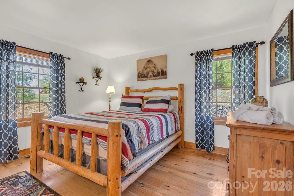 672 Cedar Trail — Fleetwood