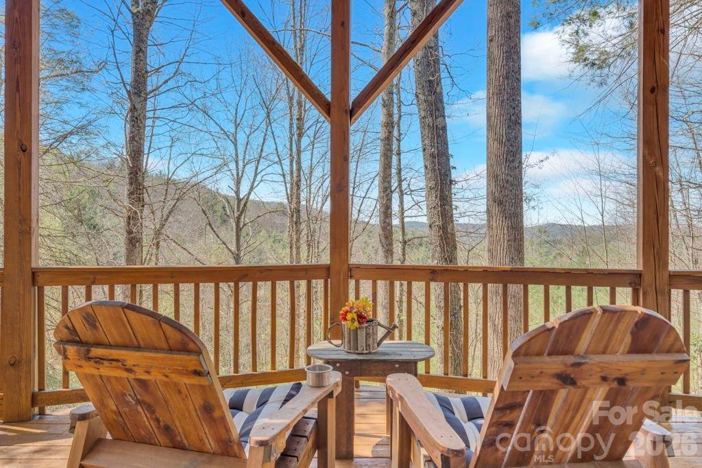 672 Cedar Trail — Fleetwood