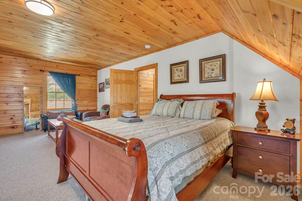 672 Cedar Trail — Fleetwood