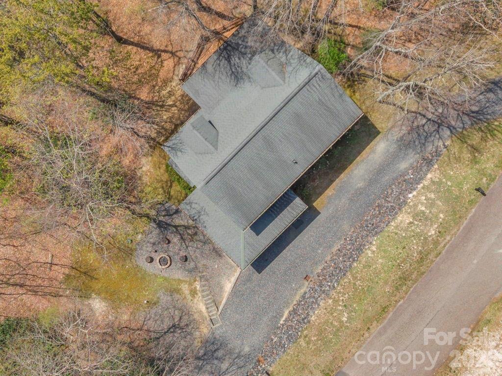672 Cedar Trail — Fleetwood