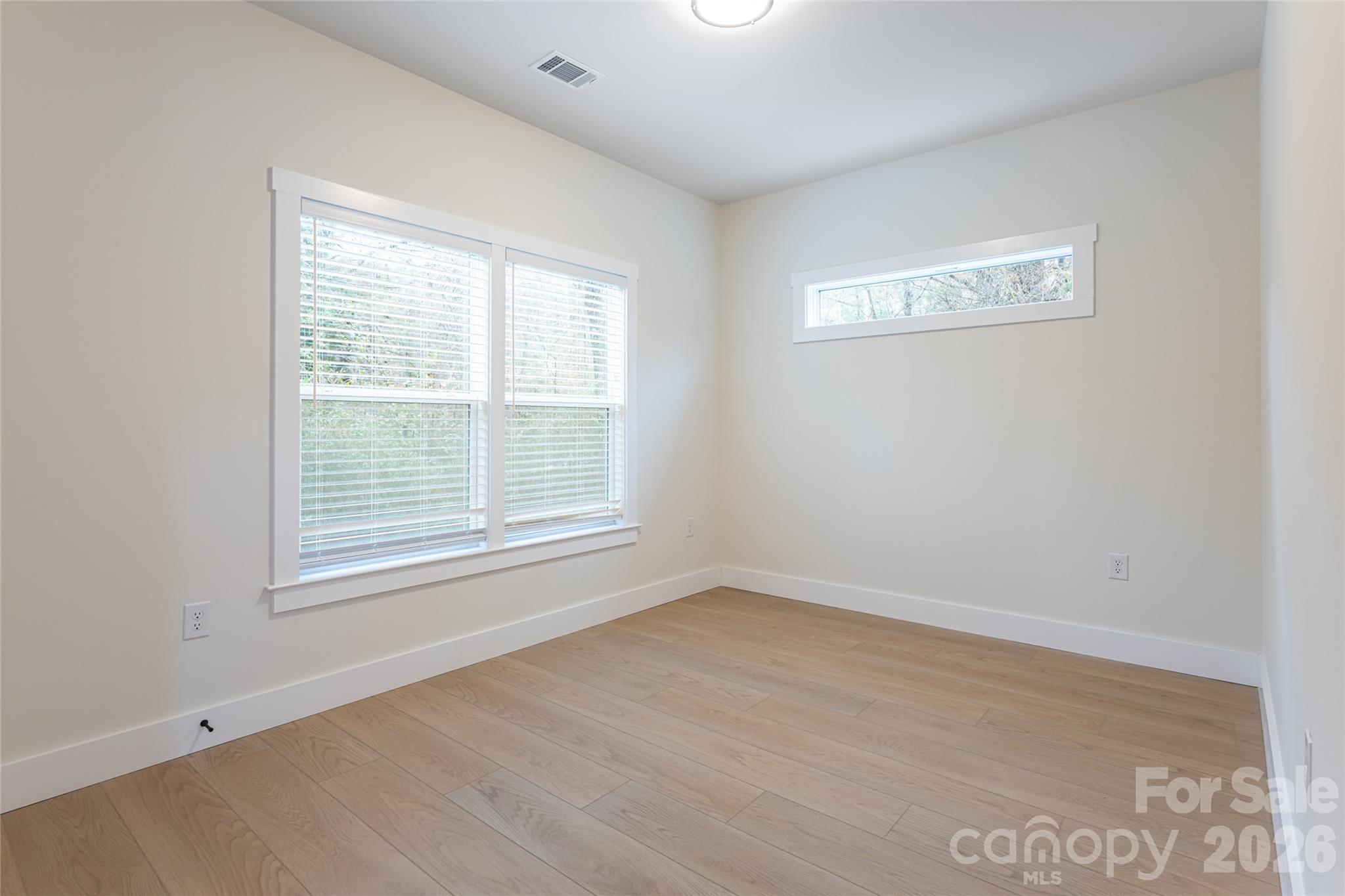 4 & 10 Wyndom Lane — Asheville