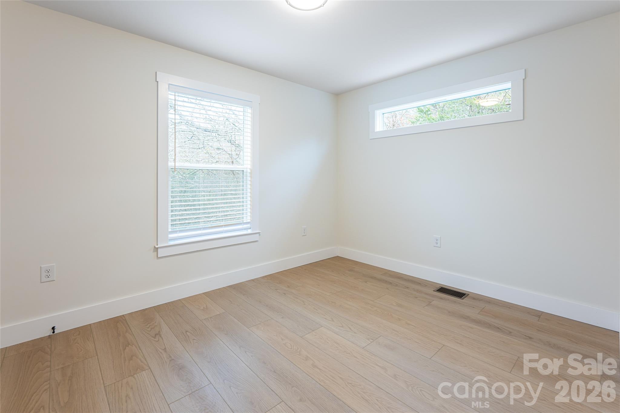 4 & 10 Wyndom Lane — Asheville