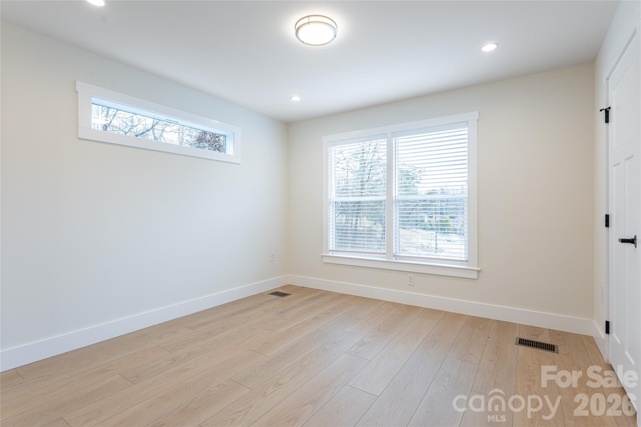 4 & 10 Wyndom Lane — Asheville