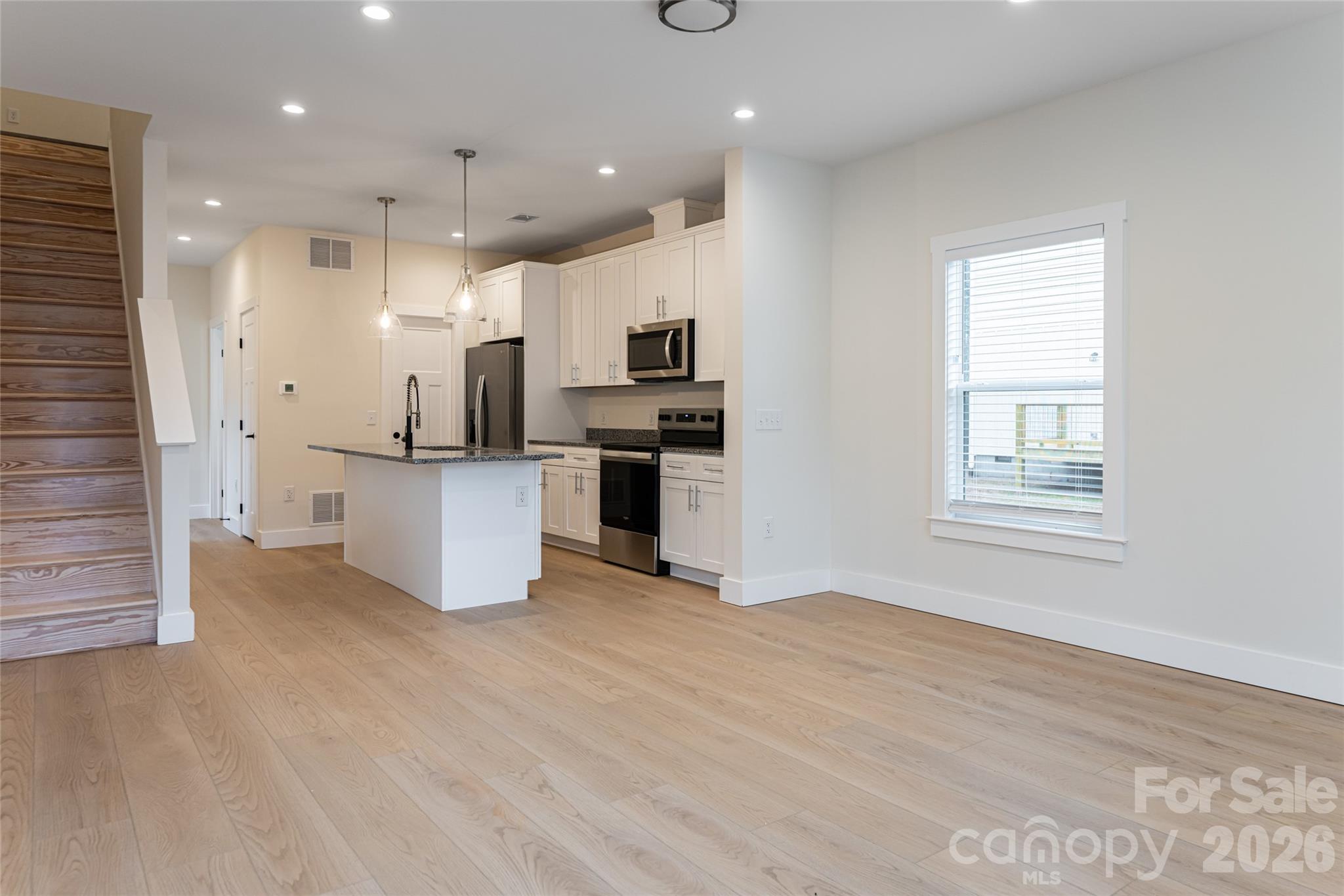 4 & 10 Wyndom Lane — Asheville