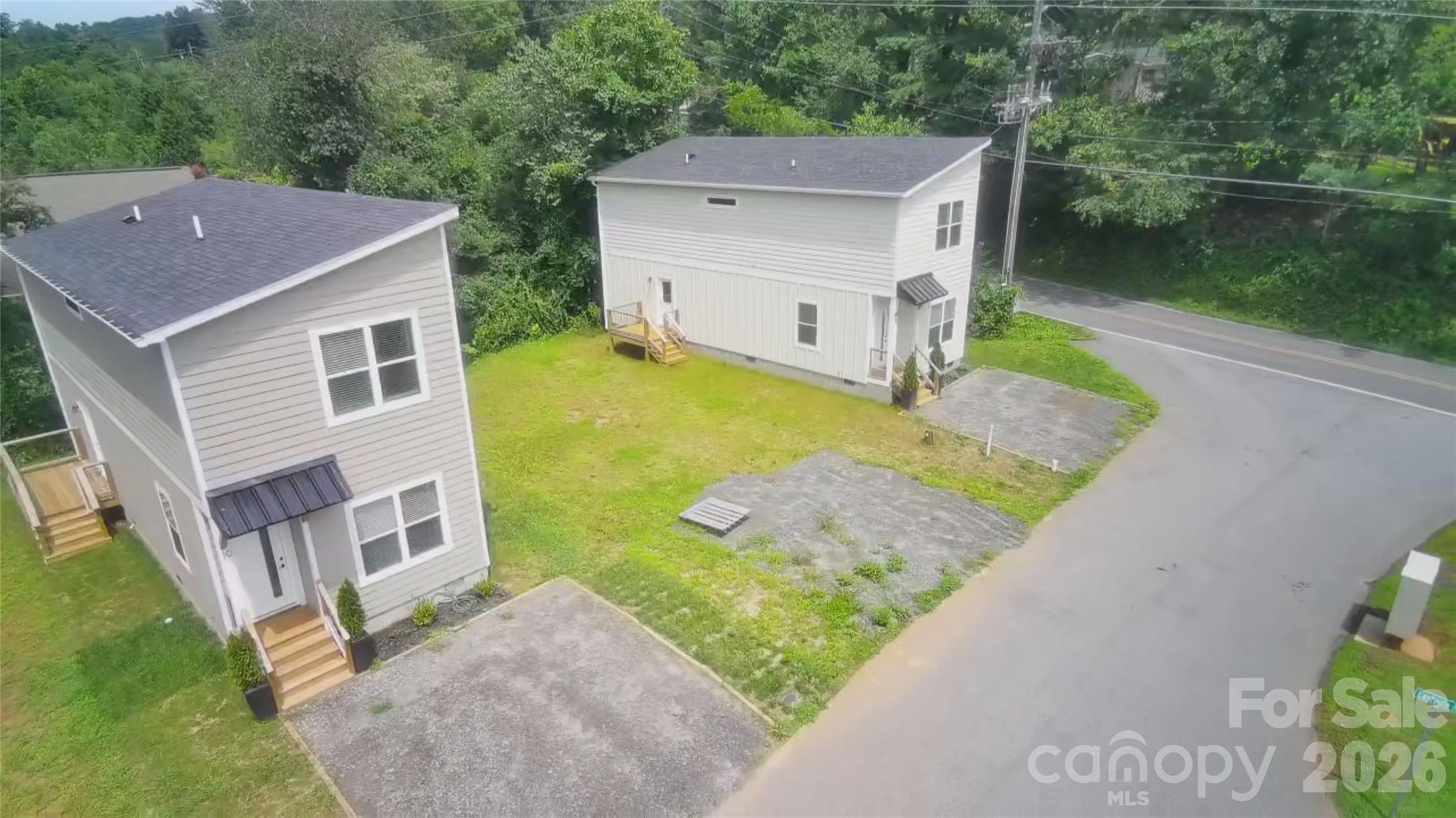 4 & 10 Wyndom Lane — Asheville