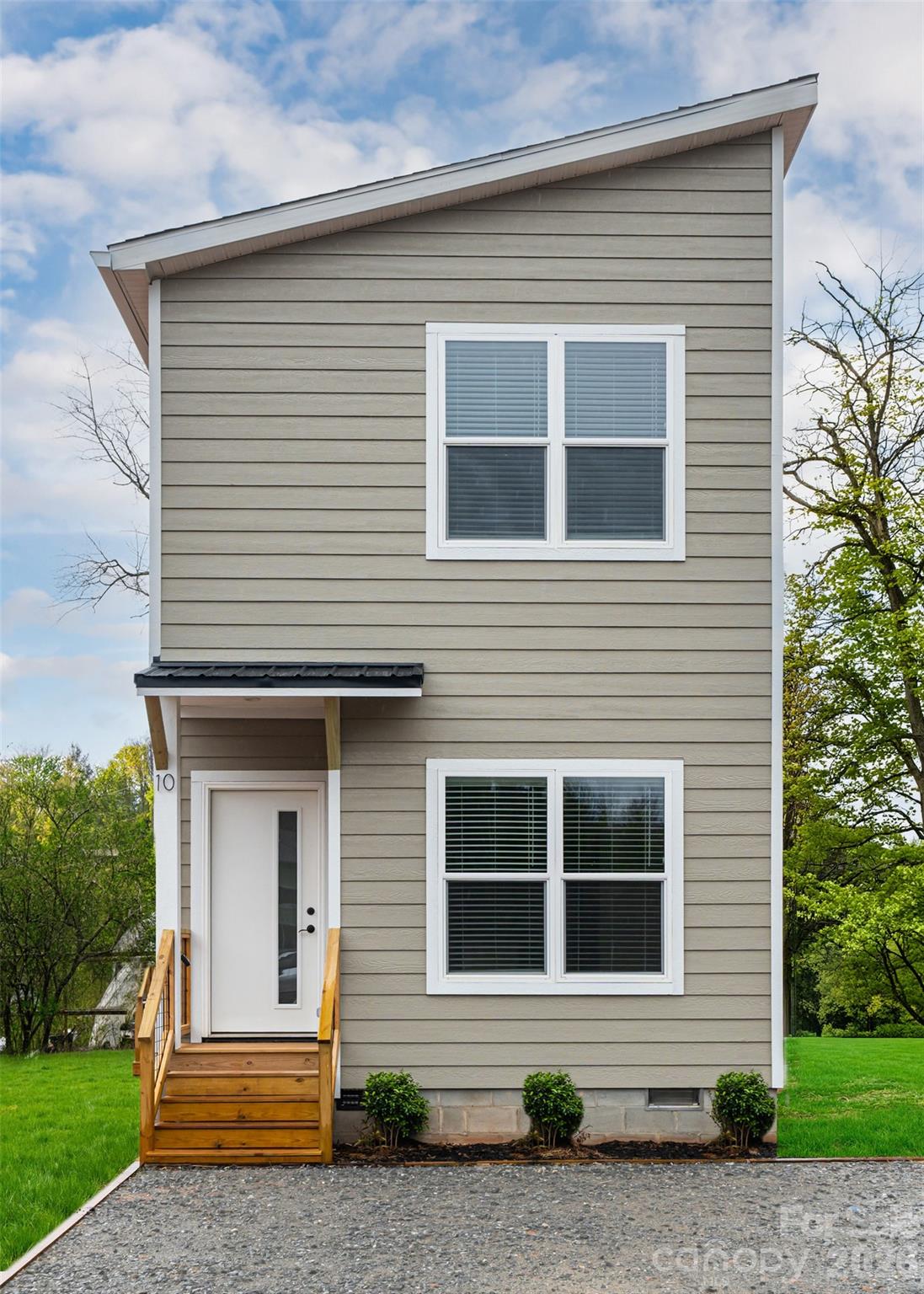 4 & 10 Wyndom Lane — Asheville