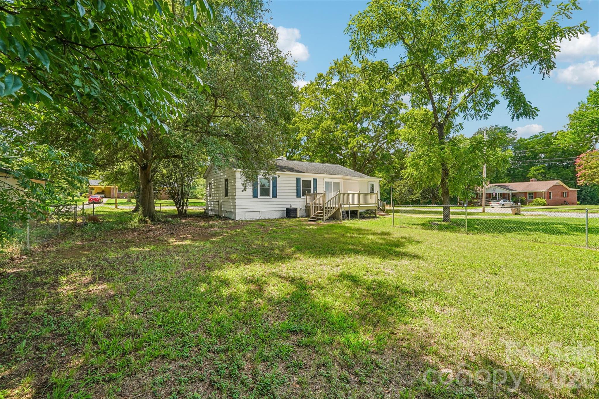 808 Lowery Street — Shelby