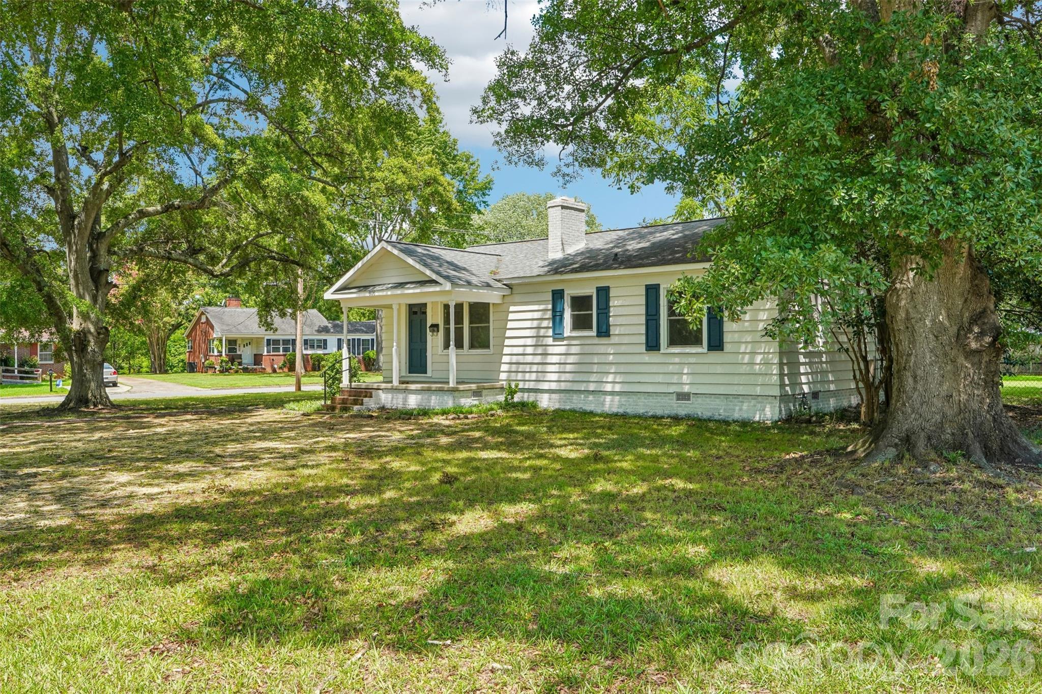 808 Lowery Street — Shelby