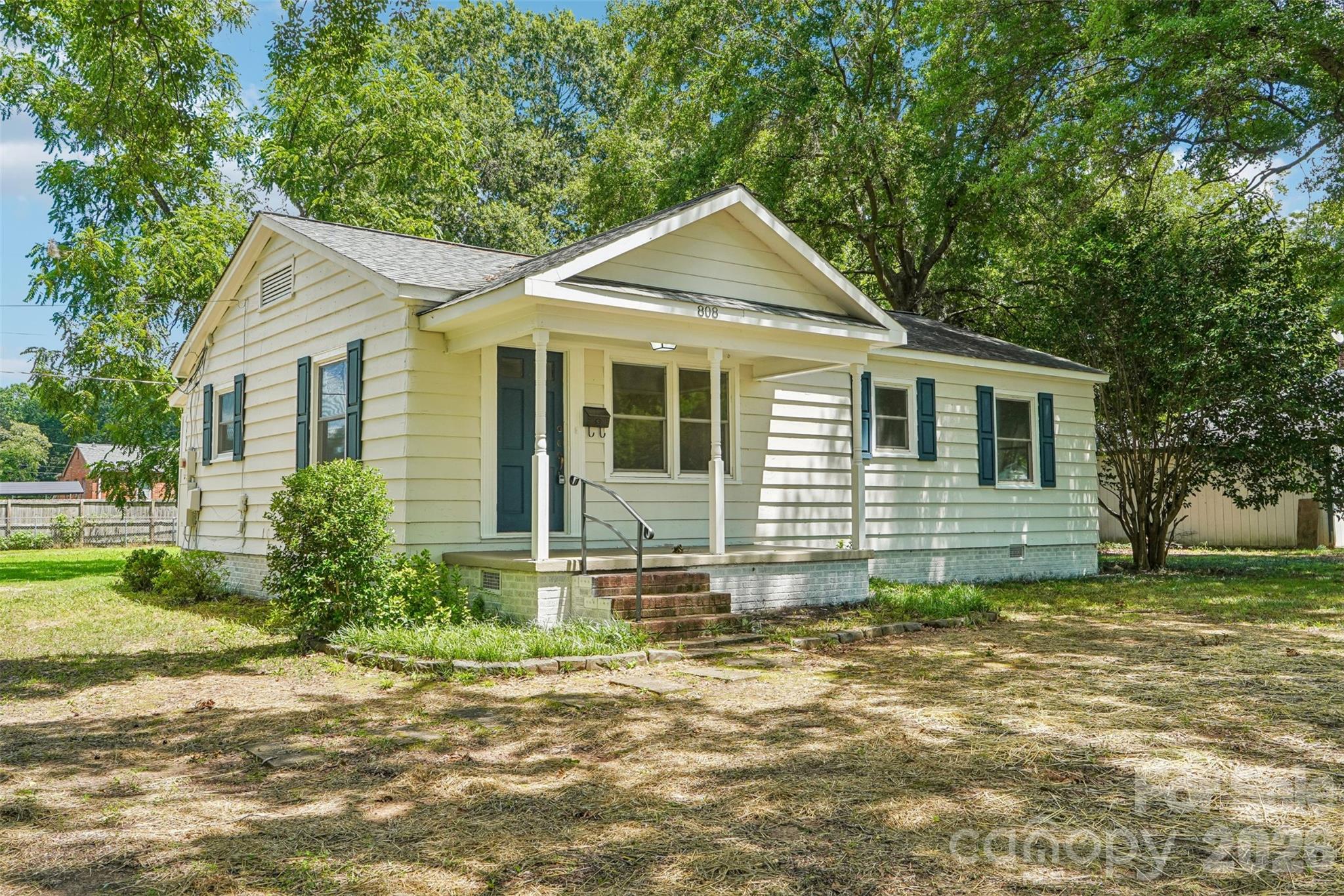 808 Lowery Street — Shelby