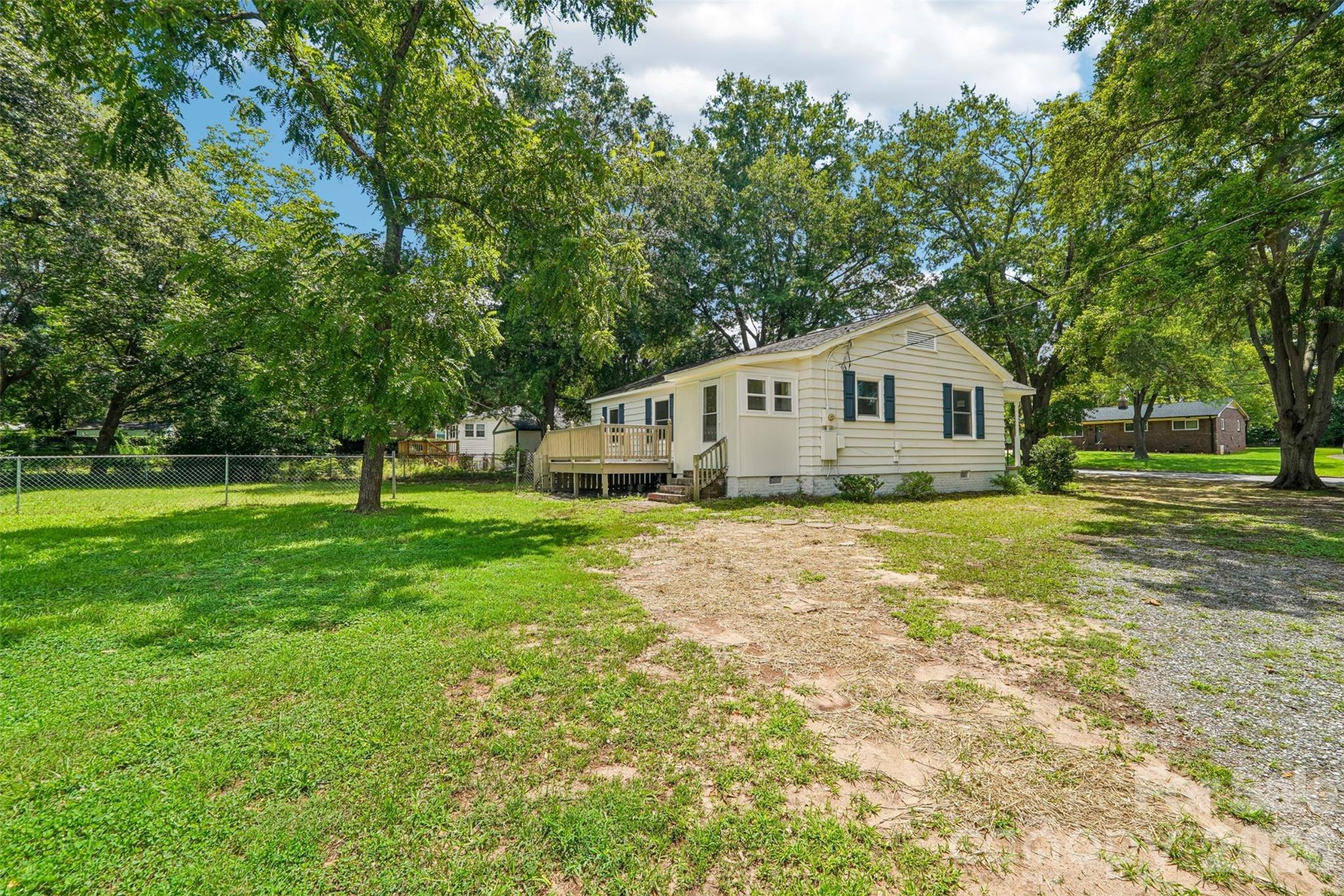 808 Lowery Street — Shelby