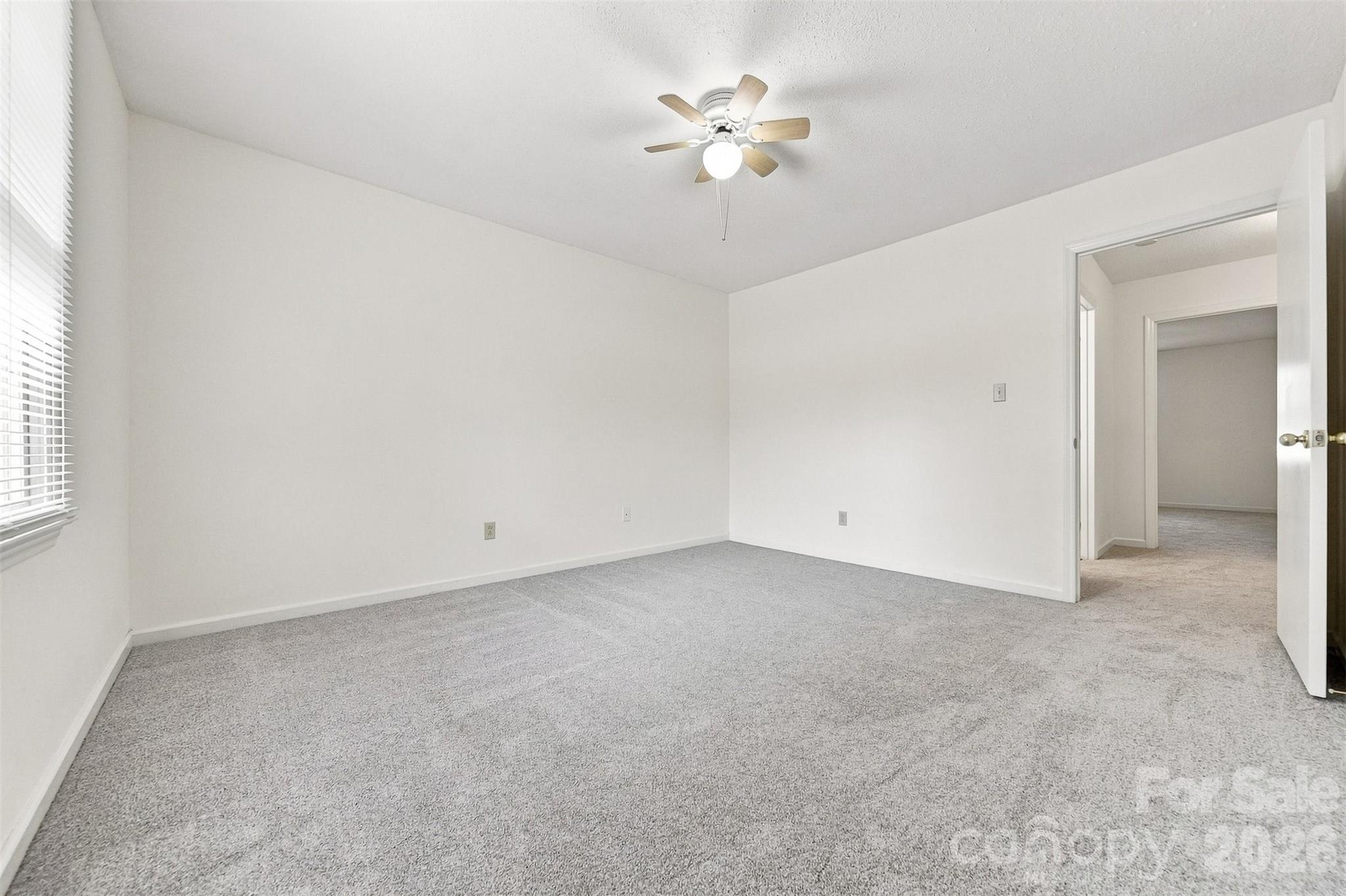 1330 5th Street NE #102 — Hickory