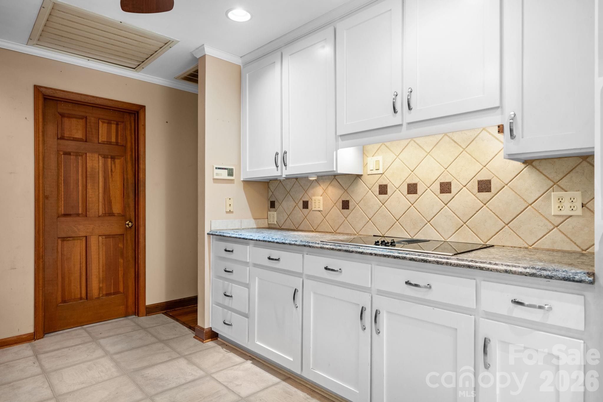 139 Windwood Lane — Troutman