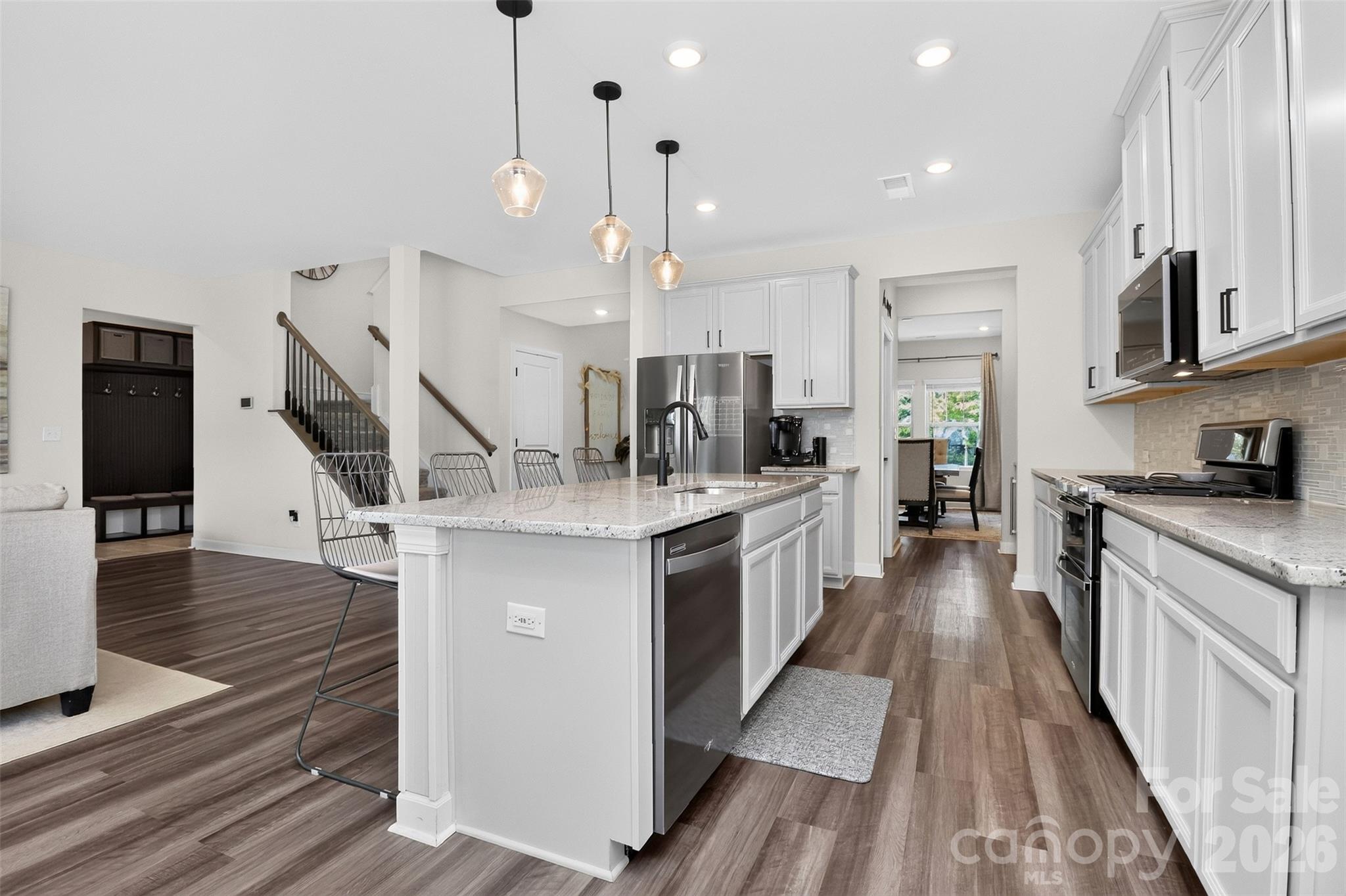 11922 Silverheel Lane — Huntersville